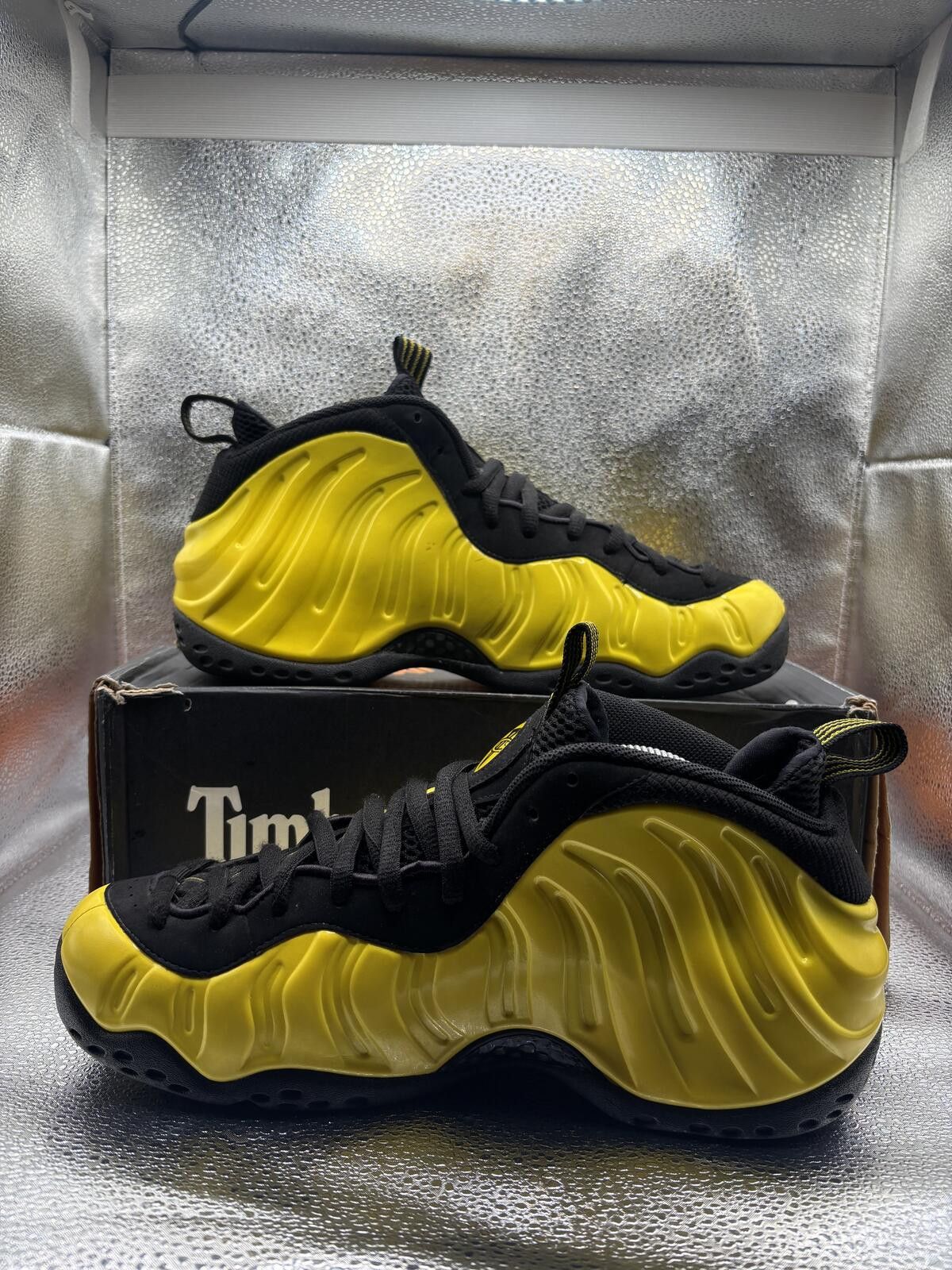 Nike Nike air Foamposite one wu-tang optic yellow Size US 10 / EU 43 - 5 Thumbnail