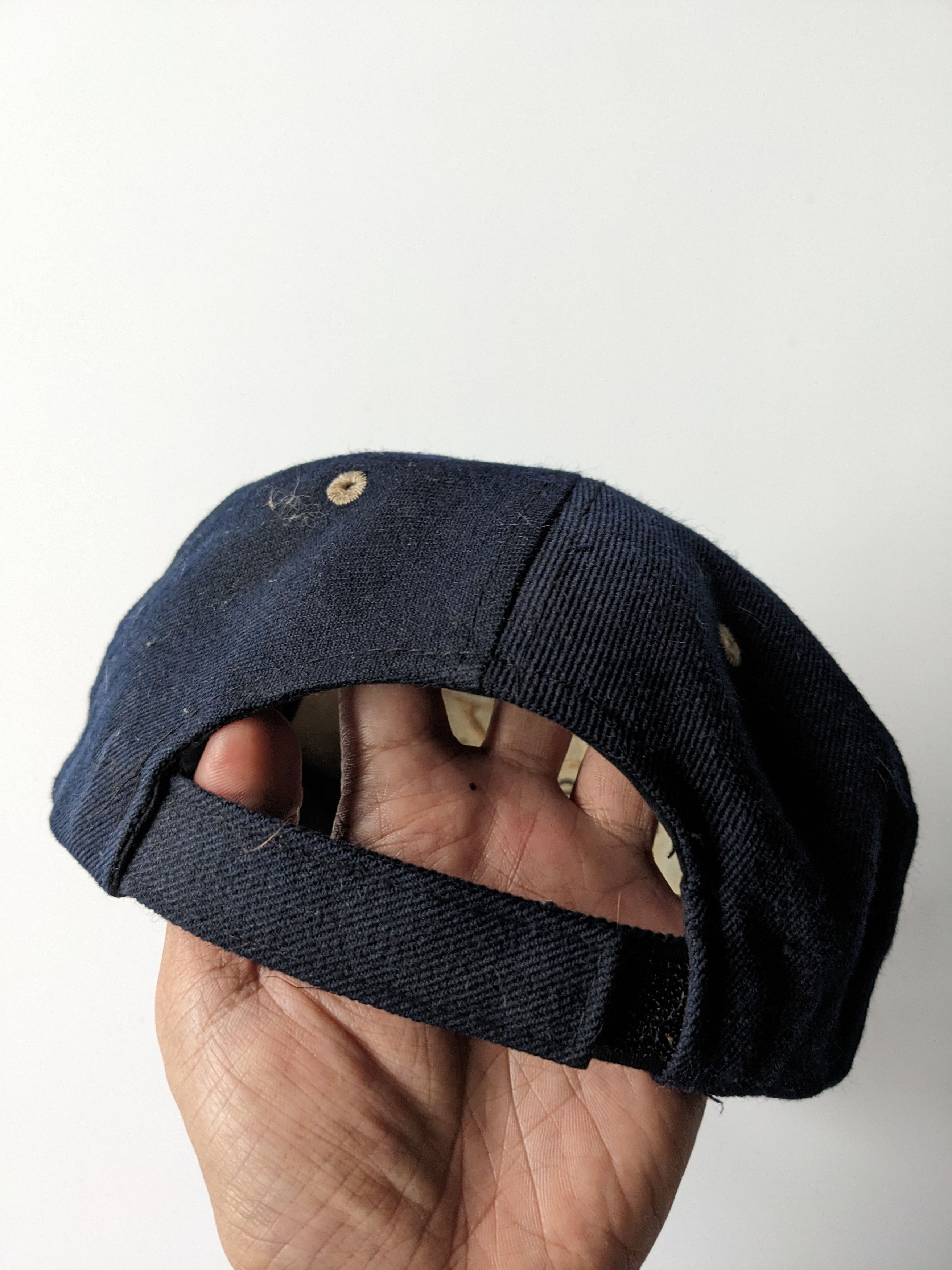 Calvin Klein × Vintage Vintage Christ is King parody CK cap Size ONE SIZE - 4 Thumbnail