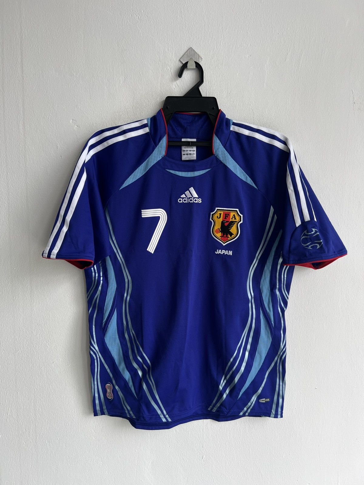 Vintage Vintage 2006 Adidas Japan Nakata #7 PI World Cup Home Jersey Size US M / EU 48-50 / 2 - 1 Thumbnail