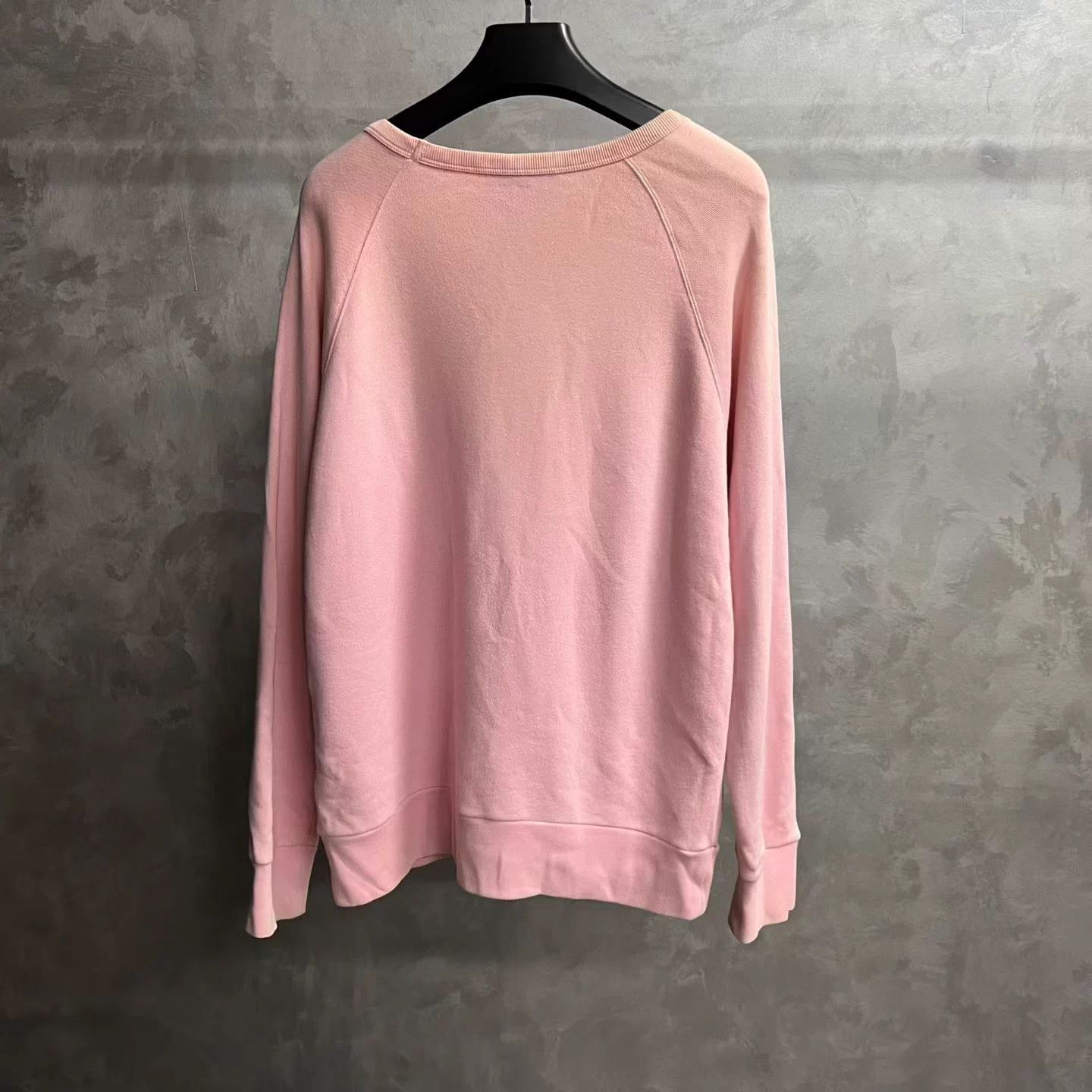 Gucci Gucci Pink Logo Crewneck Pullover Sweatshirt S Size S / US 4 / IT 40 - 2 Thumbnail