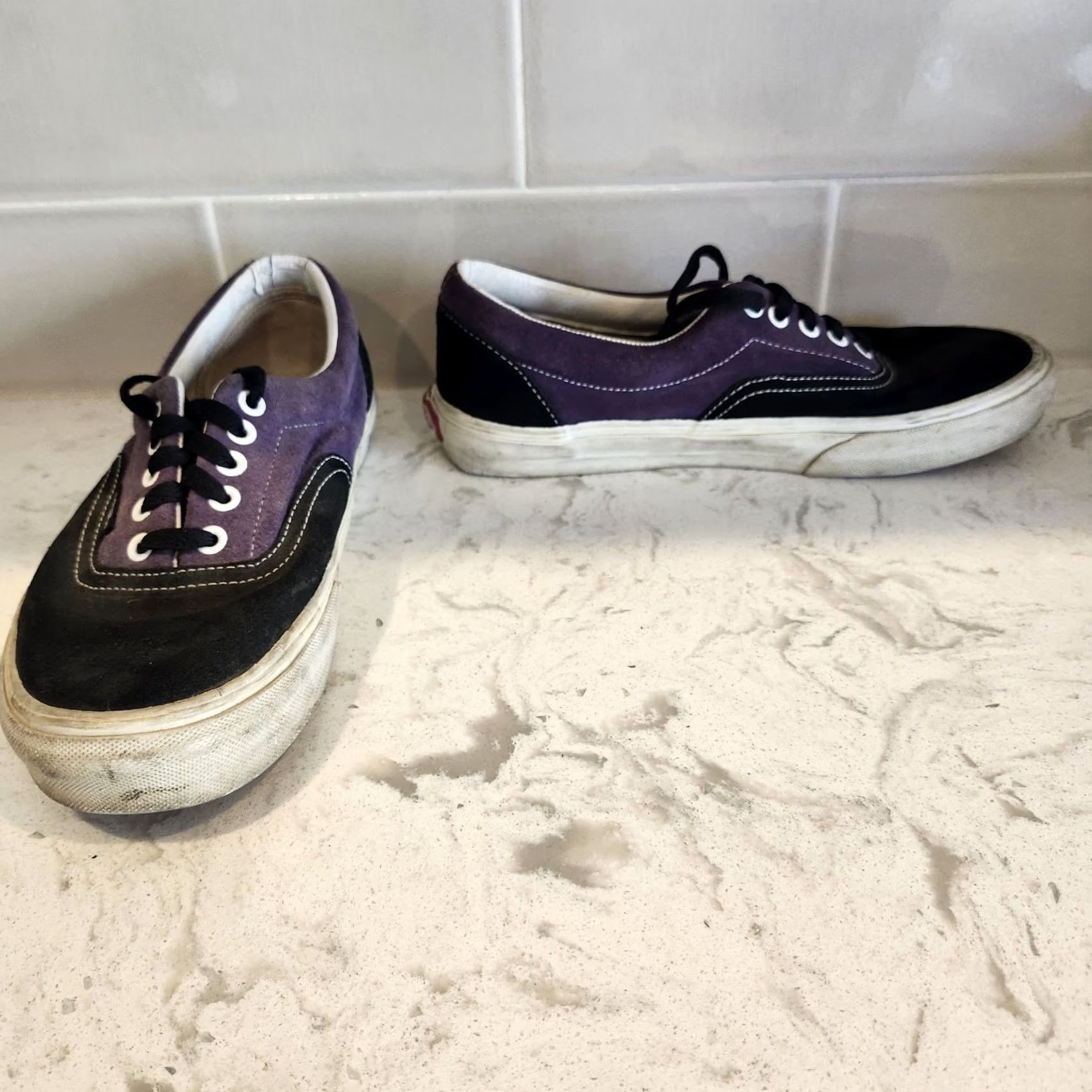 Vans VANS Era Purple Black Low Top Skate Shoes Mens 8.5 Canvas Suede Era Classic Comfort Sneaker Lace Up Shoes Mens Womens Size US M / EU 48-50 / 2 - 2 Thumbnail