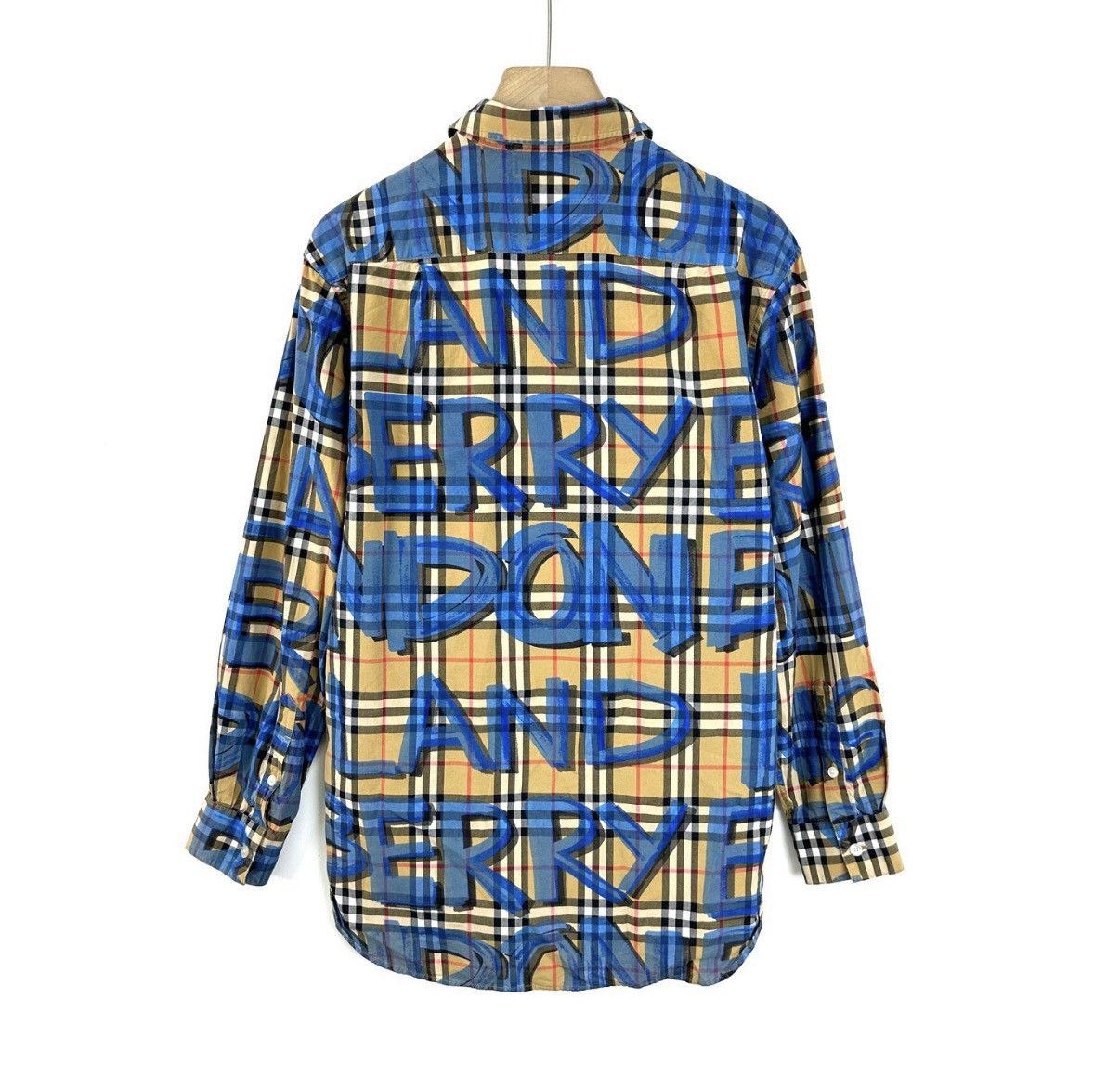 Burberry Burberry / Blue Letter Graffiti Plaid Long Sleeve Shirt K12 Size US L / EU 52-54 / 3 - 2 Thumbnail