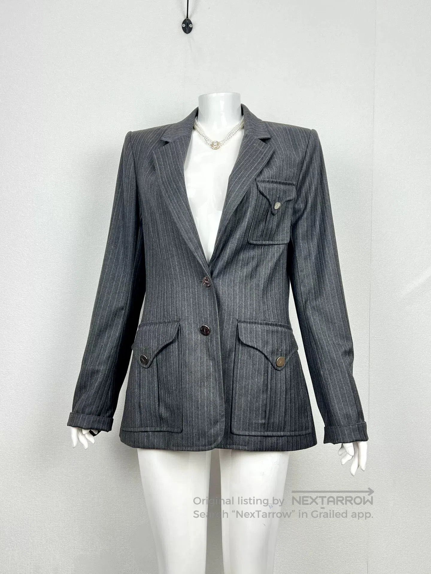 Saint Laurent Paris YSL Gray Pinstripe Wool Blazer. Size S / US 4 / IT 40 - 9 Thumbnail
