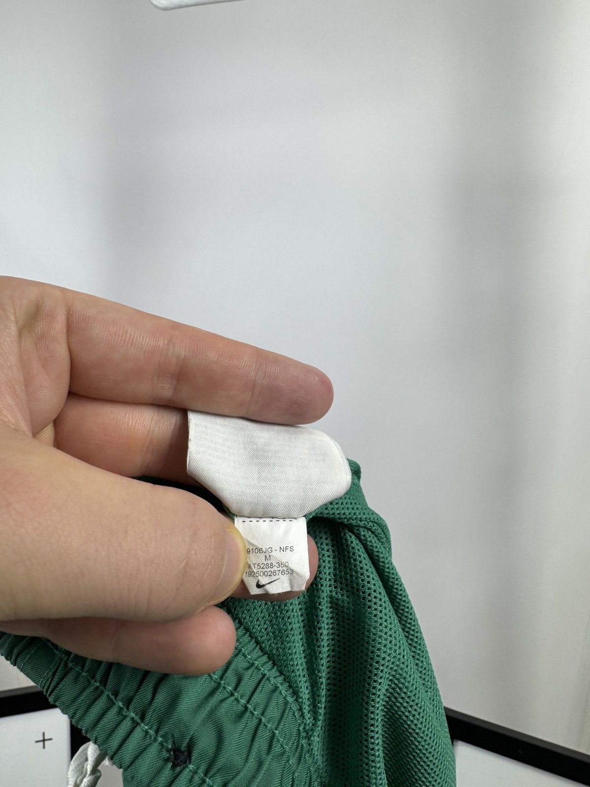 Nike Nike M size Green Shorts Size US 32 / EU 48 - 6 Thumbnail
