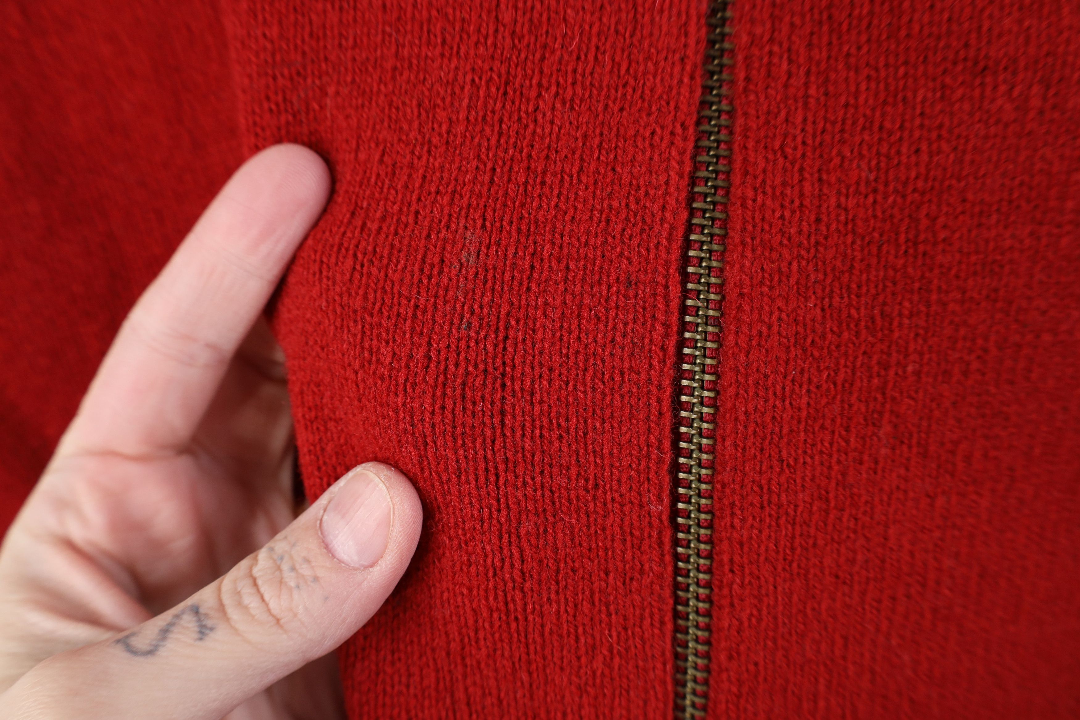 Woolrich Woolen Mills Vintage Woolrich Nature Deer Wool Knit Zip Sweater Vest Red Size XL / US 12-14 / IT 48-50 - 5 Thumbnail