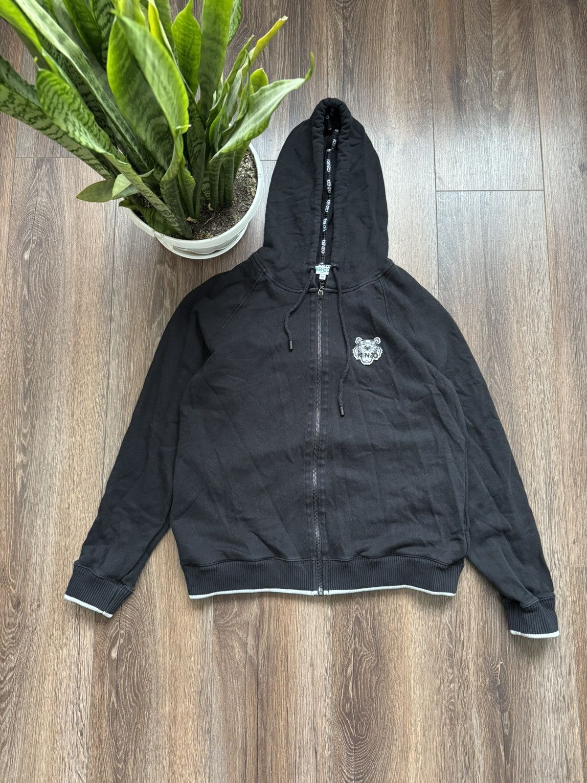 Kenzo KENZO Women Hoodies FF52SW1754MB 99J Black | Grailed