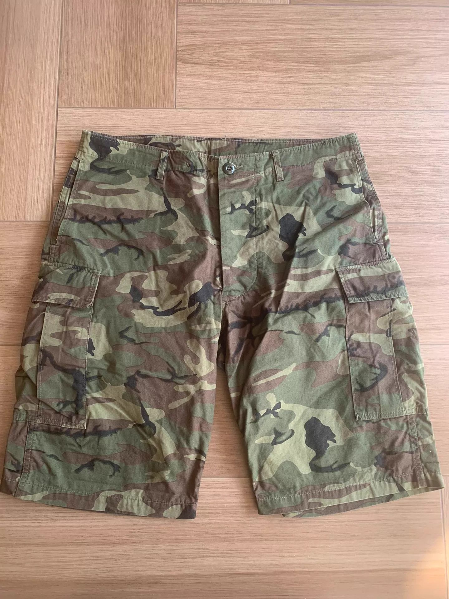 The Real McCoy's The Real McCoy's Camo Cotton Military Pocket Shorts XL Size US 36 / EU 52 - 1 Thumbnail