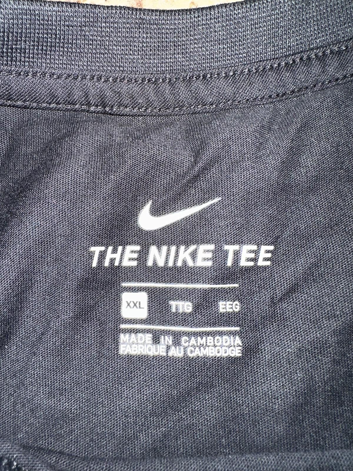Nike Nike Men’s The Van Canada Hockey Flag Employee Exclusive T-Shirt Size US XXL / EU 58 / 5 - 5 Thumbnail