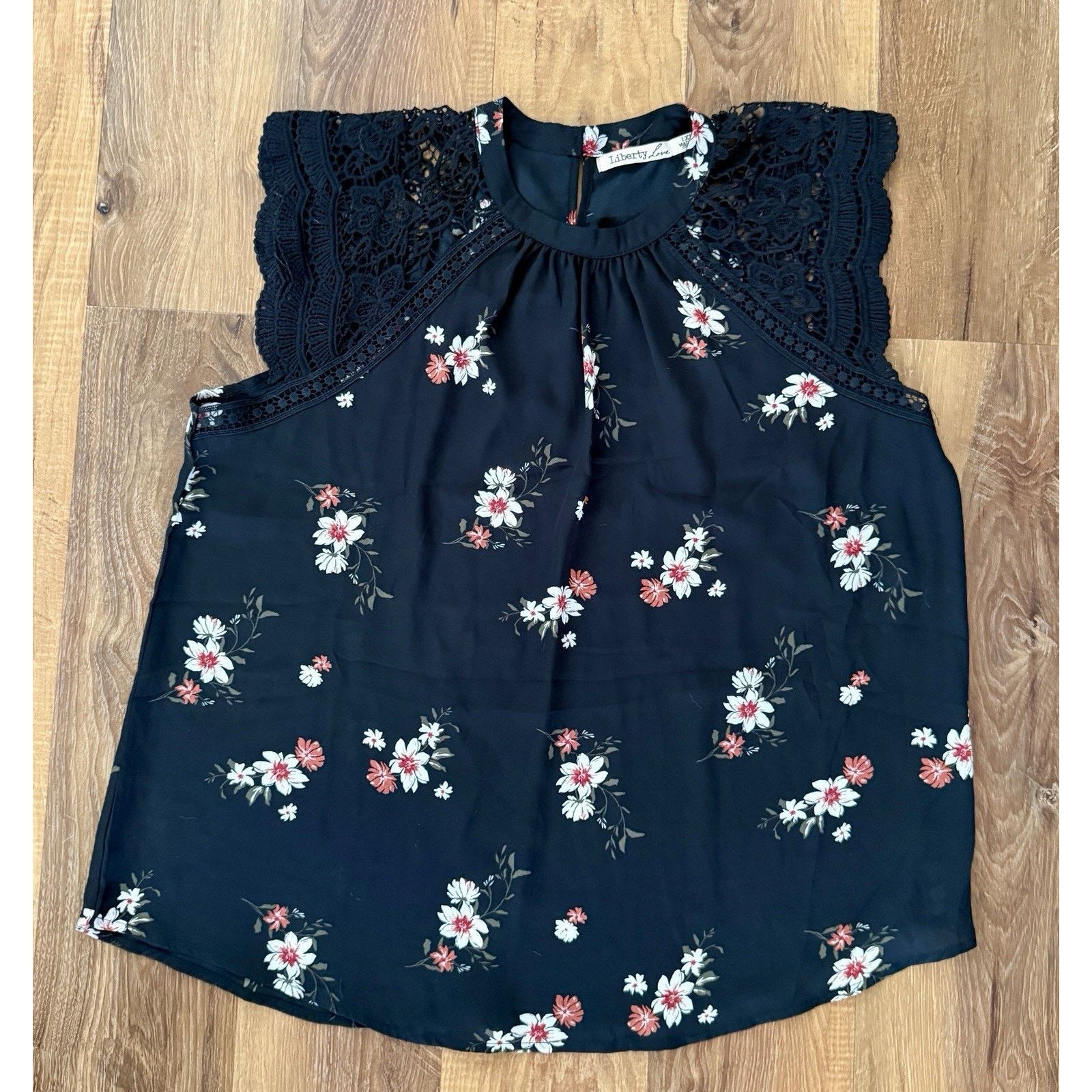 Other Boutique Shirt Women, Black Floral Short Sleeve Scoop Neck Size XL / US 12-14 / IT 48-50 - 2 Thumbnail