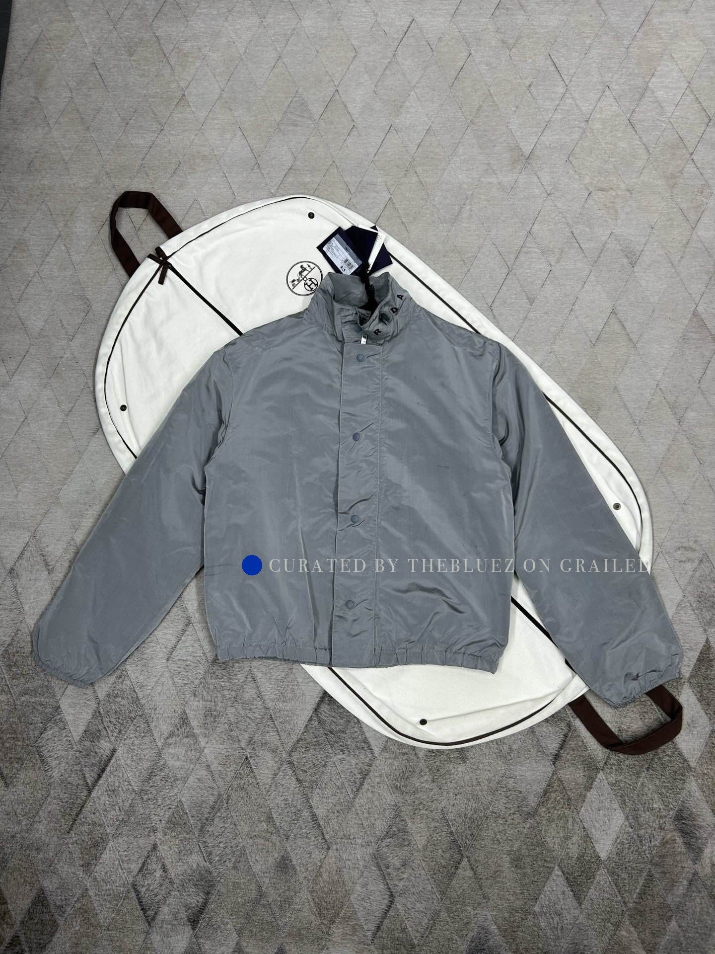Prada Re-Nylon Graphic Bomber Jacket in Gray Size US L / EU 52-54 / 3 - 1 Thumbnail