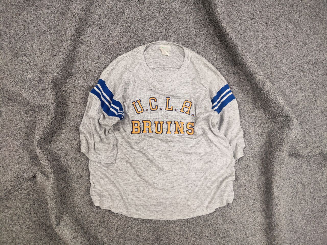 Vintage Vintage 80's Trimark Ucla Bruins 3/4 length sleeve shirts Size US M / EU 48-50 / 2 - 1 Thumbnail