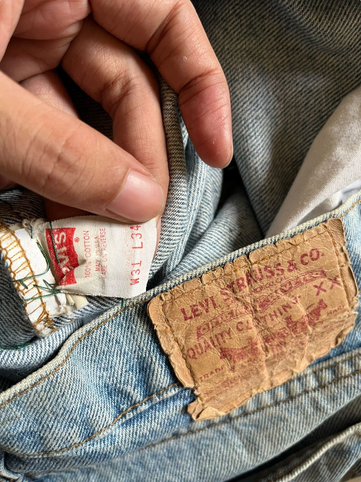 Levi's SALES🔥Vintage 90s Levis 505 Blue Wash Distress Loose Jeans Size US 29 - 9 Thumbnail