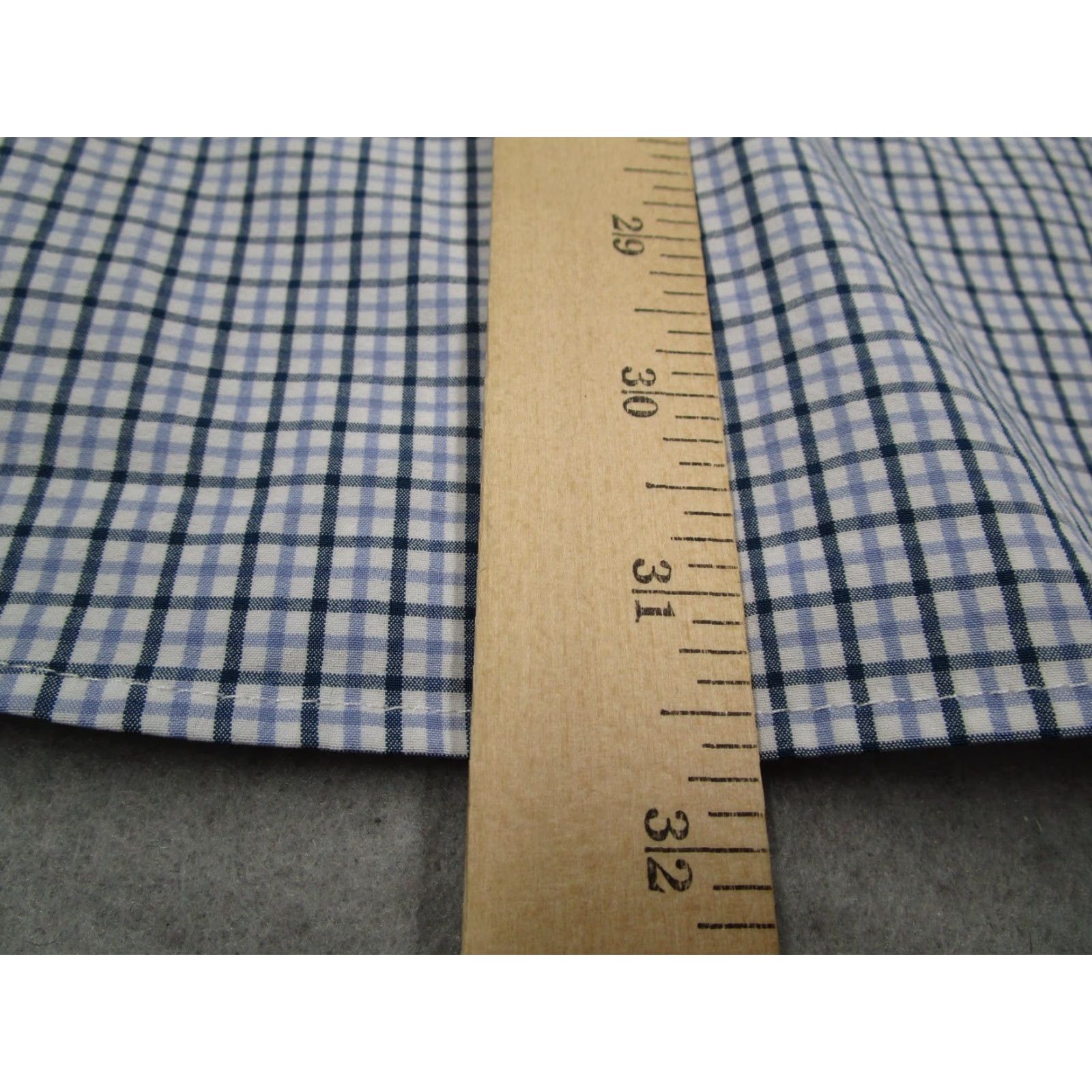 Mizzen+Main Mizzen+Main Leeward Shirt Mens XL Trim Fit Blue White Plaid Performance Stretch Shirt Mens XL Blue White Plaid Size US XL / EU 56 / 4 - 7 Thumbnail