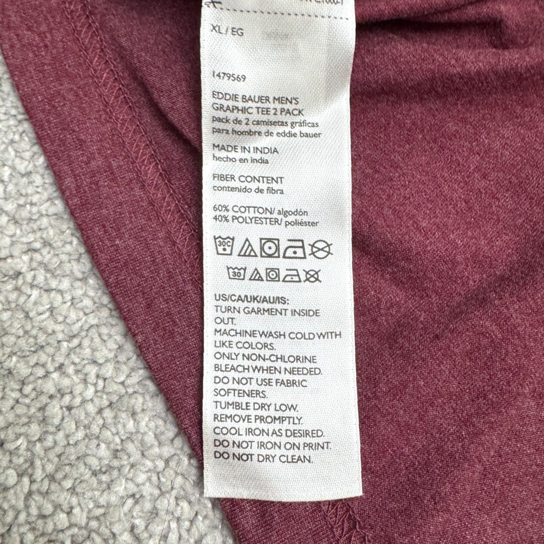 Tommy Bahama VINTAGE Eddie Bauer Born To Roam Graphic T-Shirt Mens XL Maroon Camper Van Crew Neck Tee Size US L / EU 52-54 / 3 - 5 Thumbnail