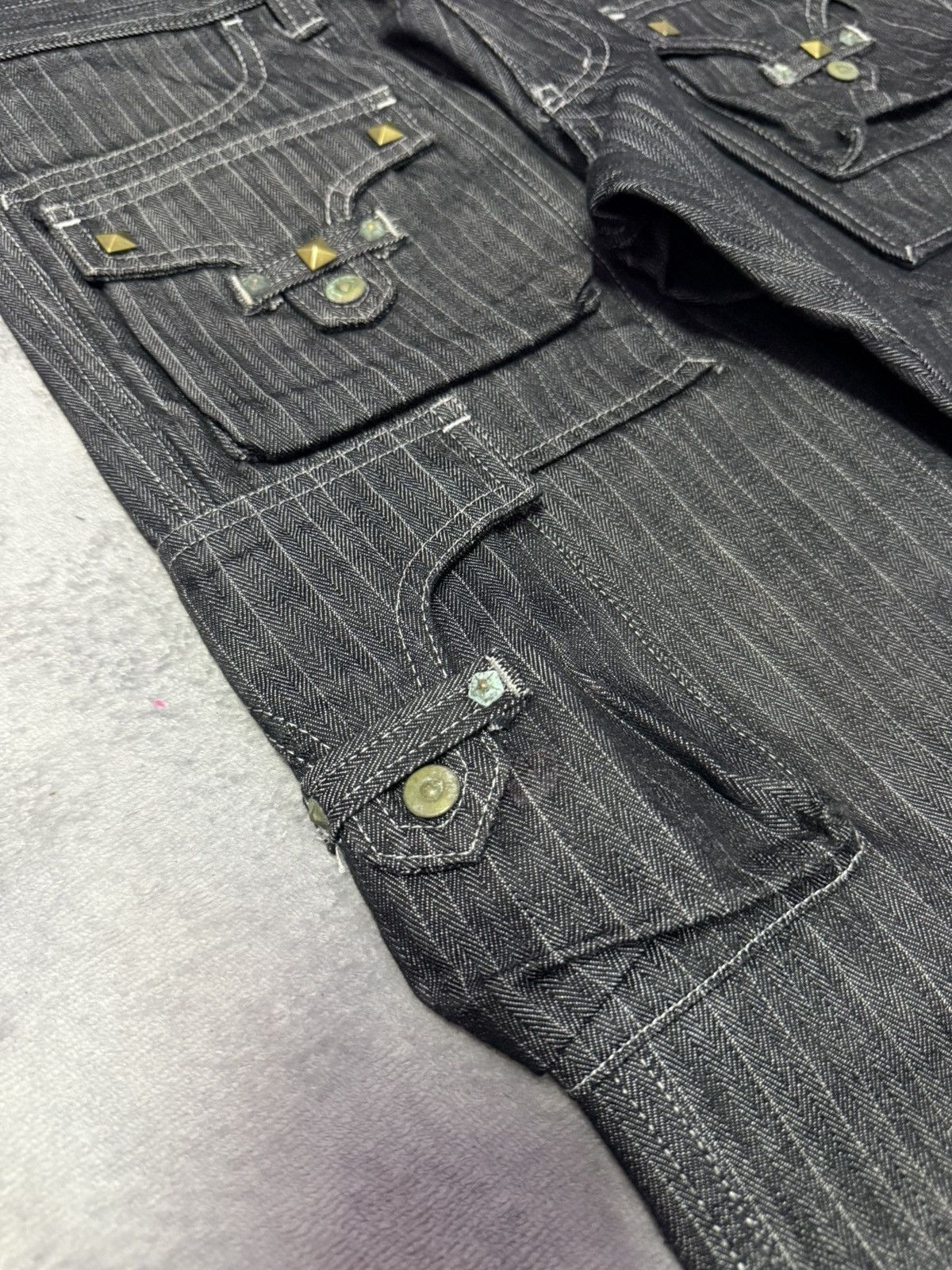 Tornado Mart Tornado Mart Japan Studded Herringbone Cargo Flared Jeans Size US 30 / EU 46 - 12 Thumbnail