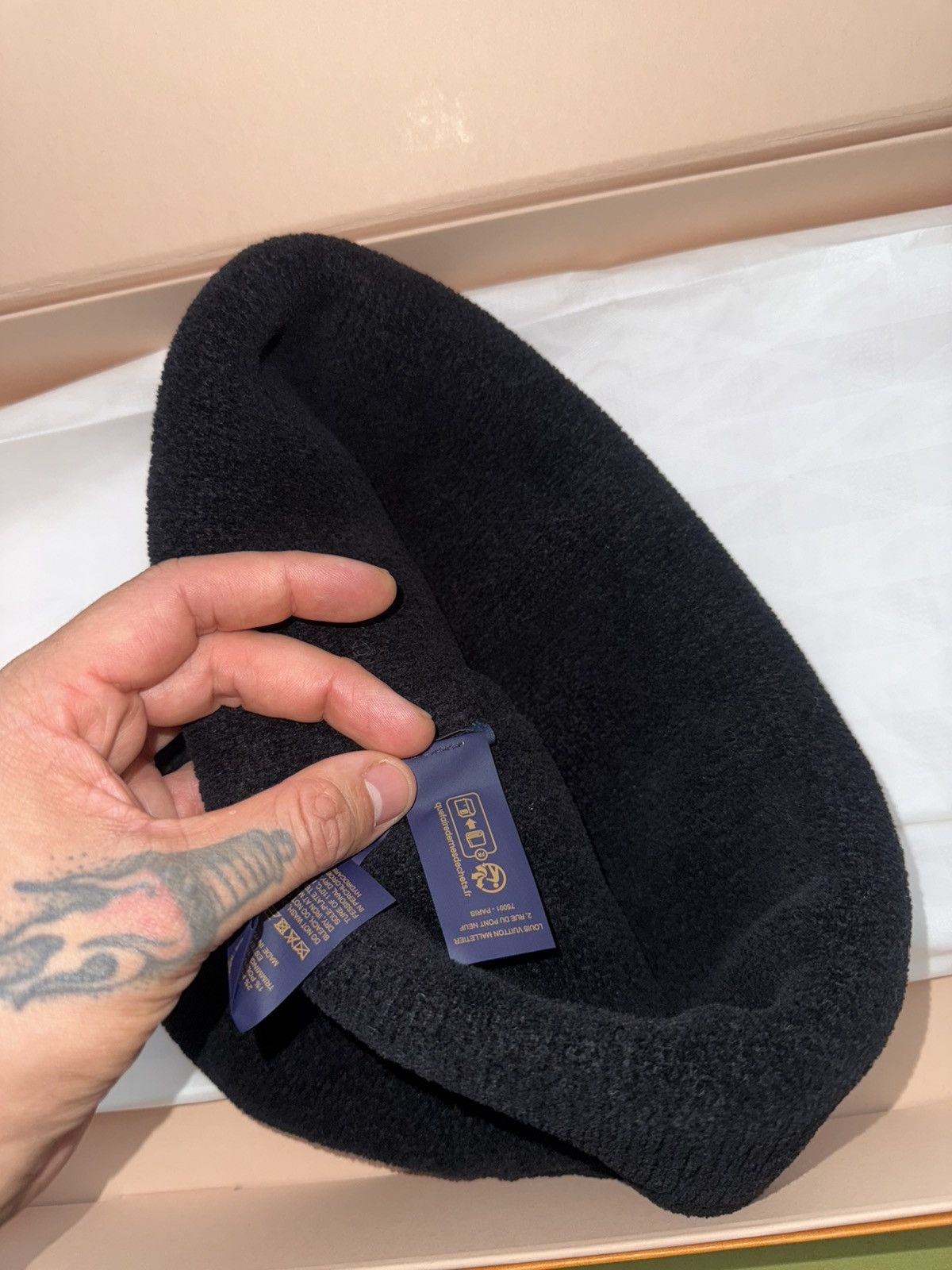 Louis Vuitton Louis vuitton monogram wool beanie Size ONE SIZE - 9 Thumbnail
