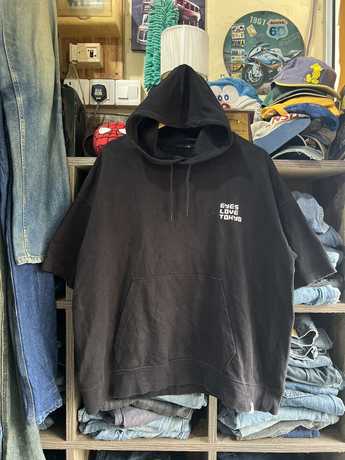 GU 🔥Rare Gu x Tadaomi Shibuya Eyes Love Tokyo Hoodie Size US XL / EU 56 / 4 - 2 Thumbnail