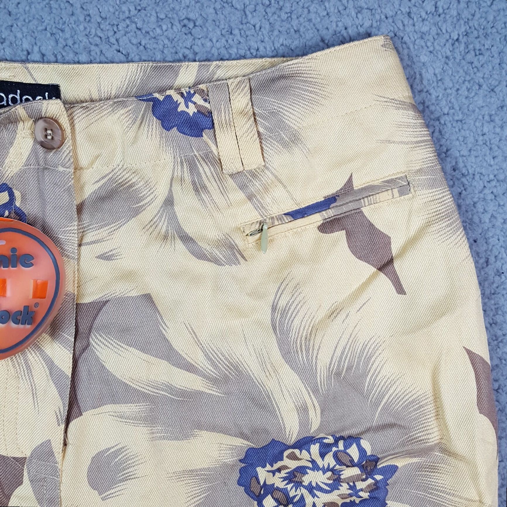 Vintage VINTAGE Jamie Sadock Yellow Floral Silk Capri Pants Relaxed Tapered Women's Size 8 Y2K Retro Bohemian Size 30" / US 8 / IT 44 - 3 Thumbnail