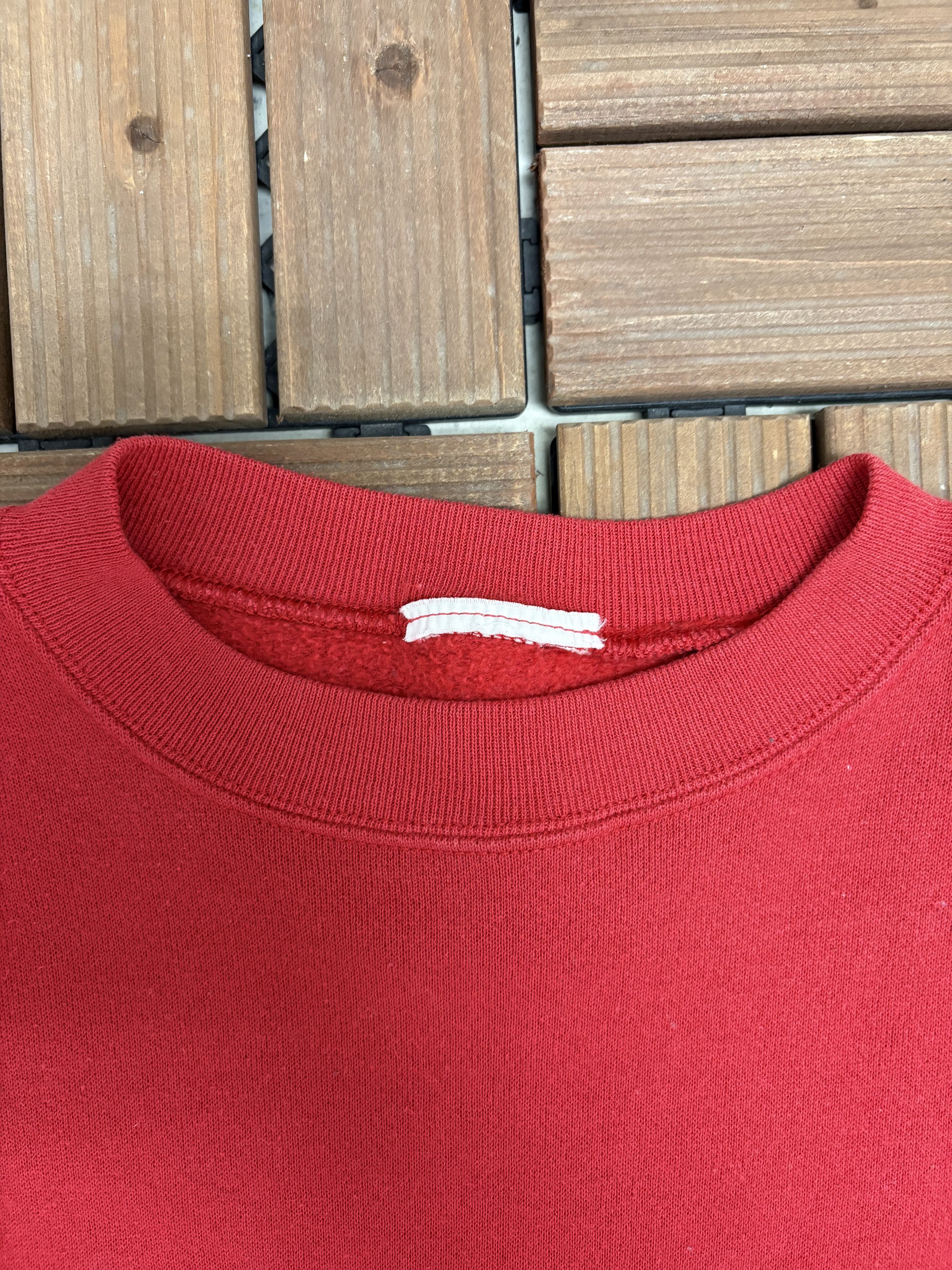 Vintage Lucy Embroidered Vintage Red Crewneck Sweater Size US L / EU 52-54 / 3 - 6 Thumbnail