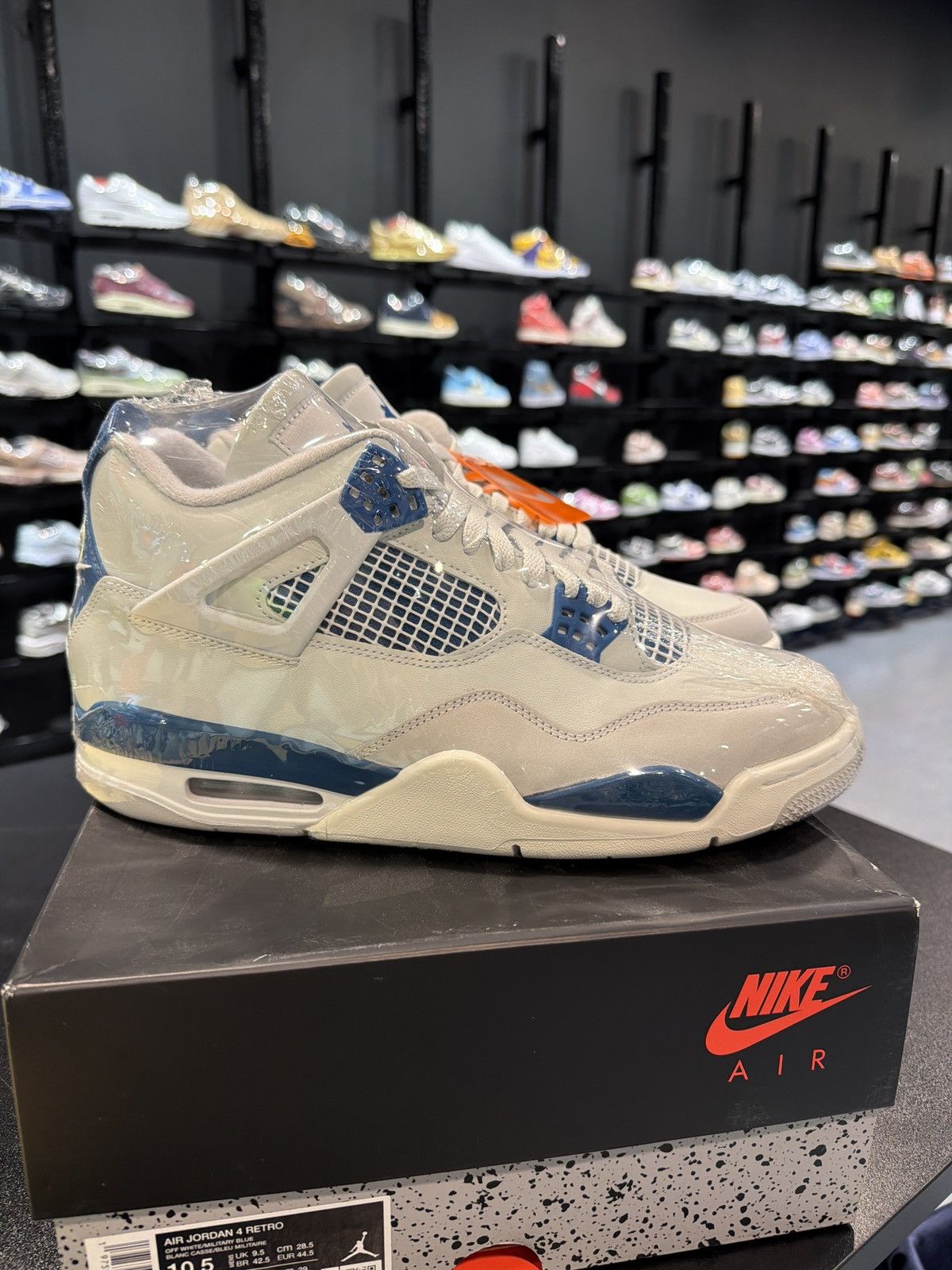 Jordan Brand Jordan 4 Military Blue Size-10.5 Brand New Quick Shipping Size US 10.5 / EU 43-44 - 3 Thumbnail