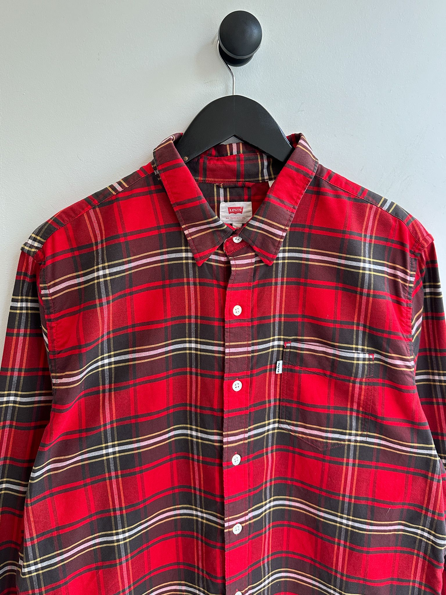 Levi's Levi's Check Plaid Red Shirt Size US L / EU 52-54 / 3 - 2 Thumbnail