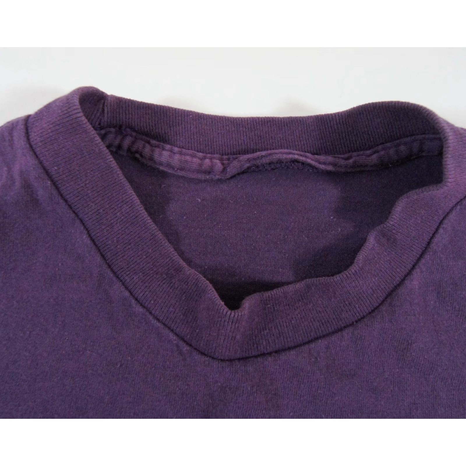 J Brand VINTAGE Dog Fish Men's T-Shirt Large Purple 90s Logo Graphic Short Sleeve Knit Cotton All Seasons Size US L / EU 52-54 / 3 - 3 Thumbnail