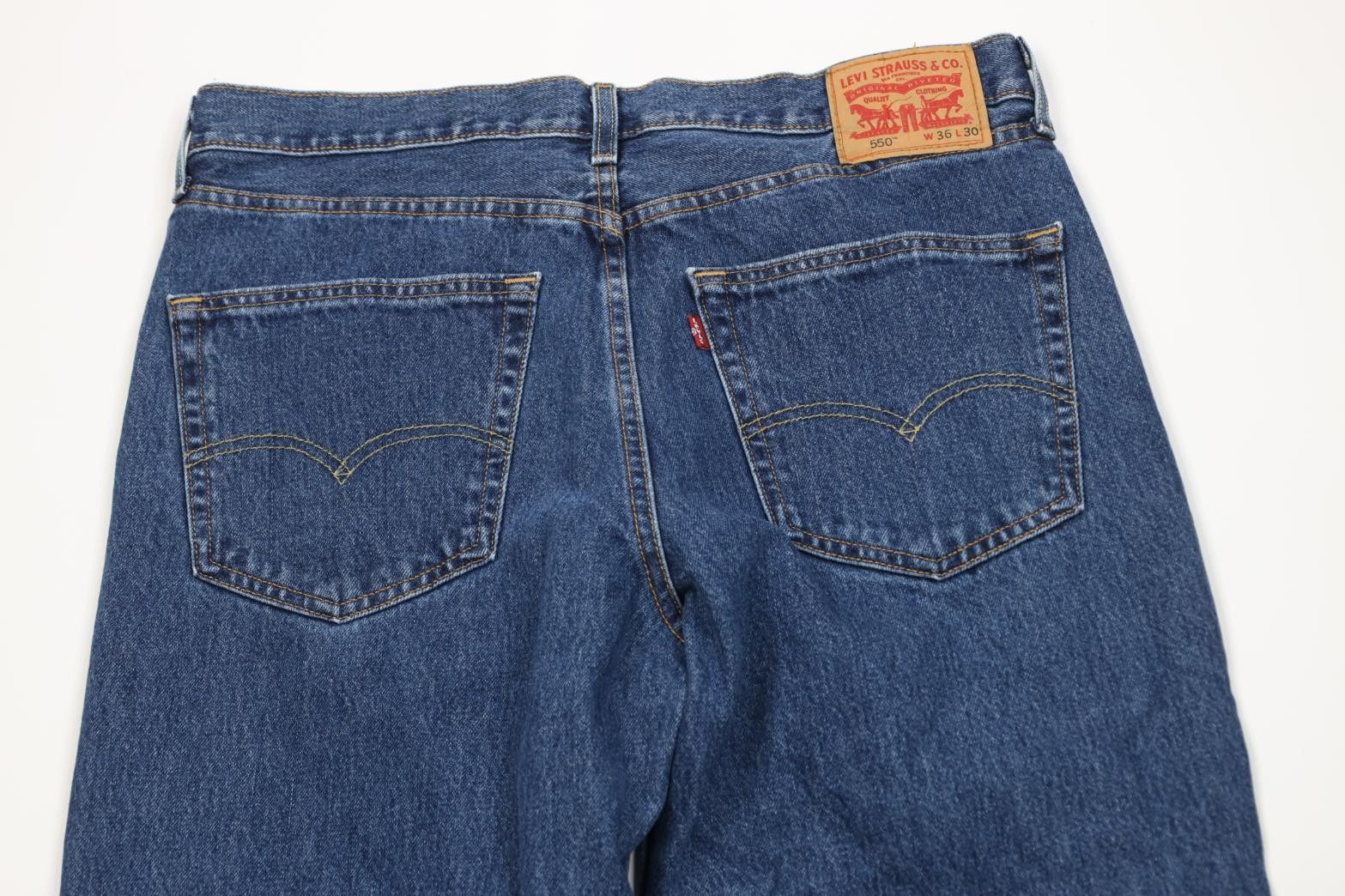 Levi's Vintage Y2K Levis 550 Relaxed Fit Denim Jeans Blue Cotton Size US 36 / EU 52 - 10 Thumbnail