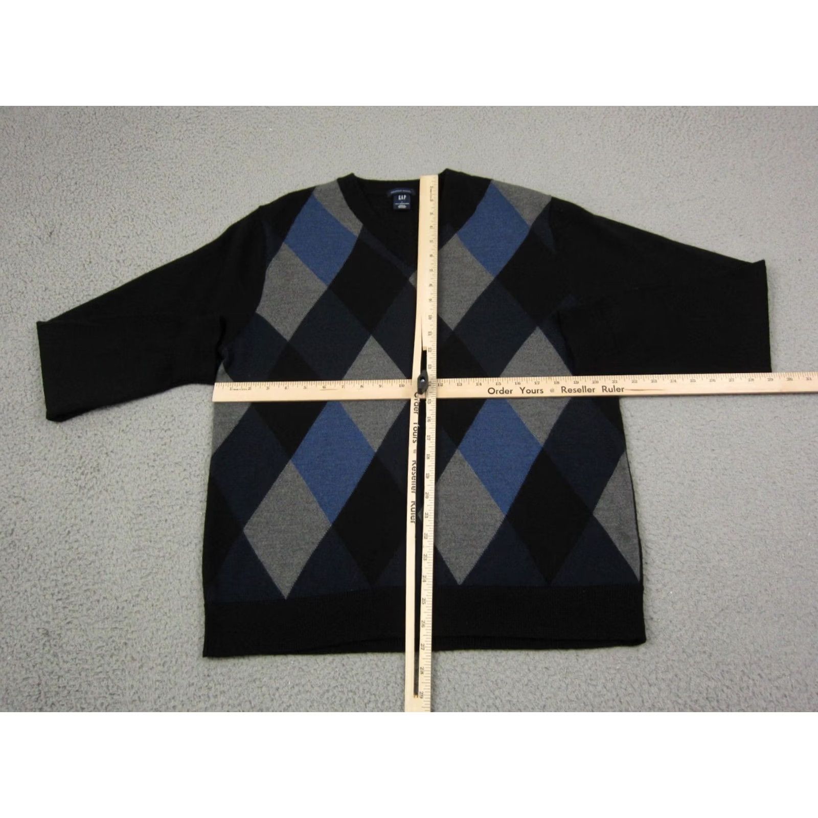 Gap VINTAGE GAP Sweater Mens L Black Argyle Merino Wool V-Neck Knit Pullover 90s 80s"} Size US L / EU 52-54 / 3 - 4 Thumbnail