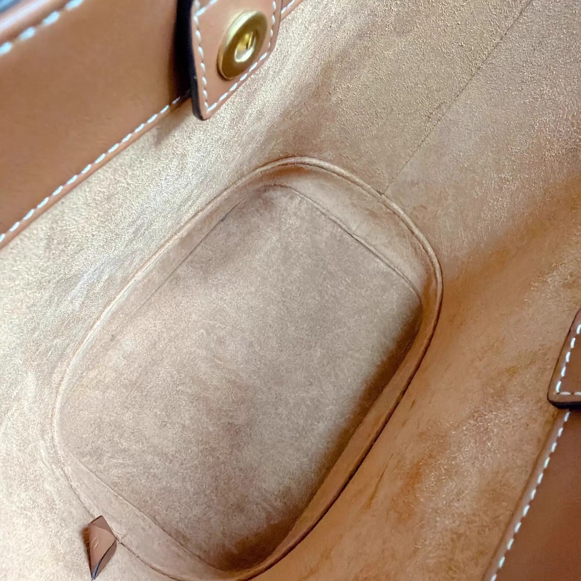 Celine Celine Cuir Triomphe Caramel Small Calfskin Logo Size ONE SIZE - 6 Thumbnail