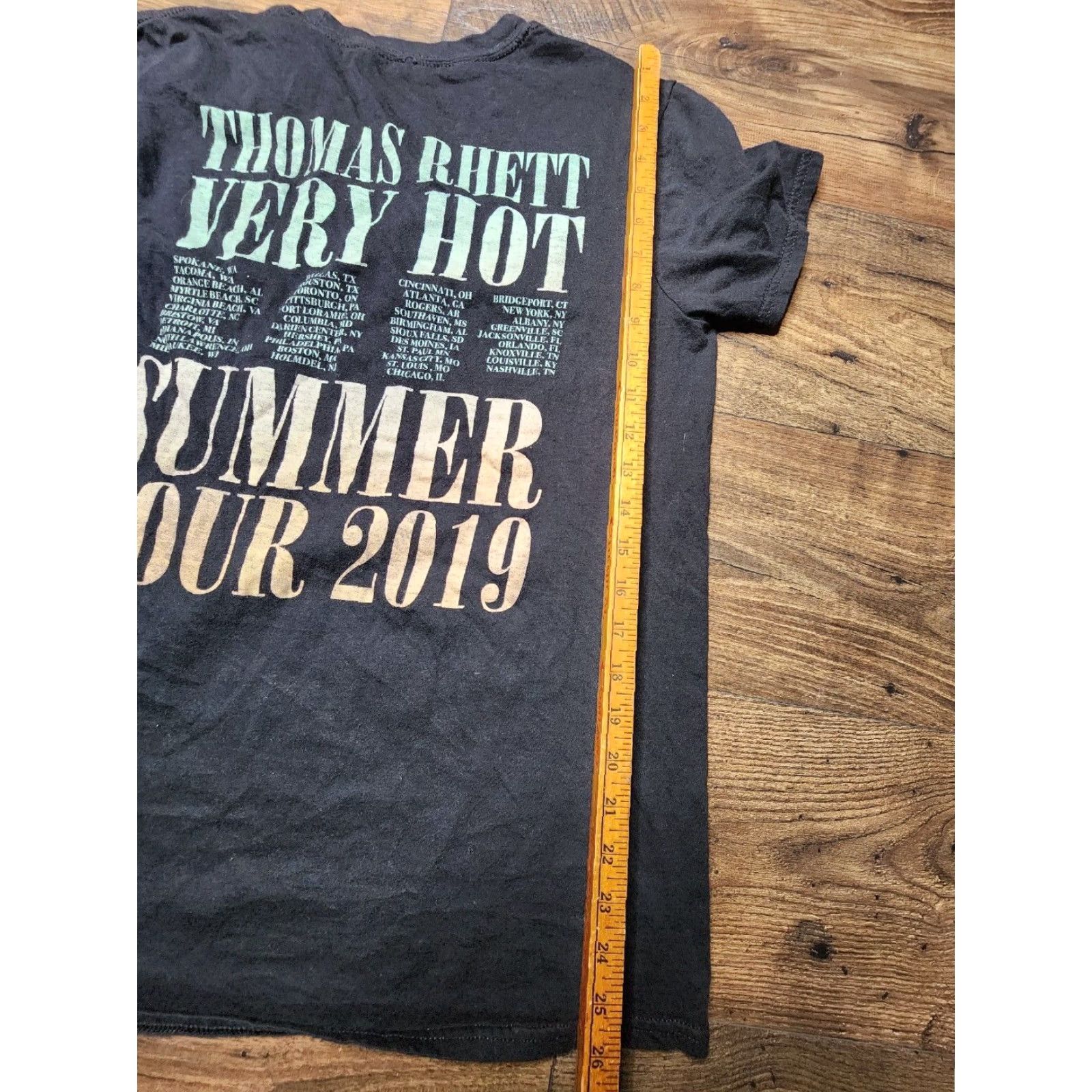 Doublet Thomas Rhett Very Hot Summer 2019 Tour Size M Concert T-Shirt Double Sided Size US M / EU 48-50 / 2 - 4 Thumbnail