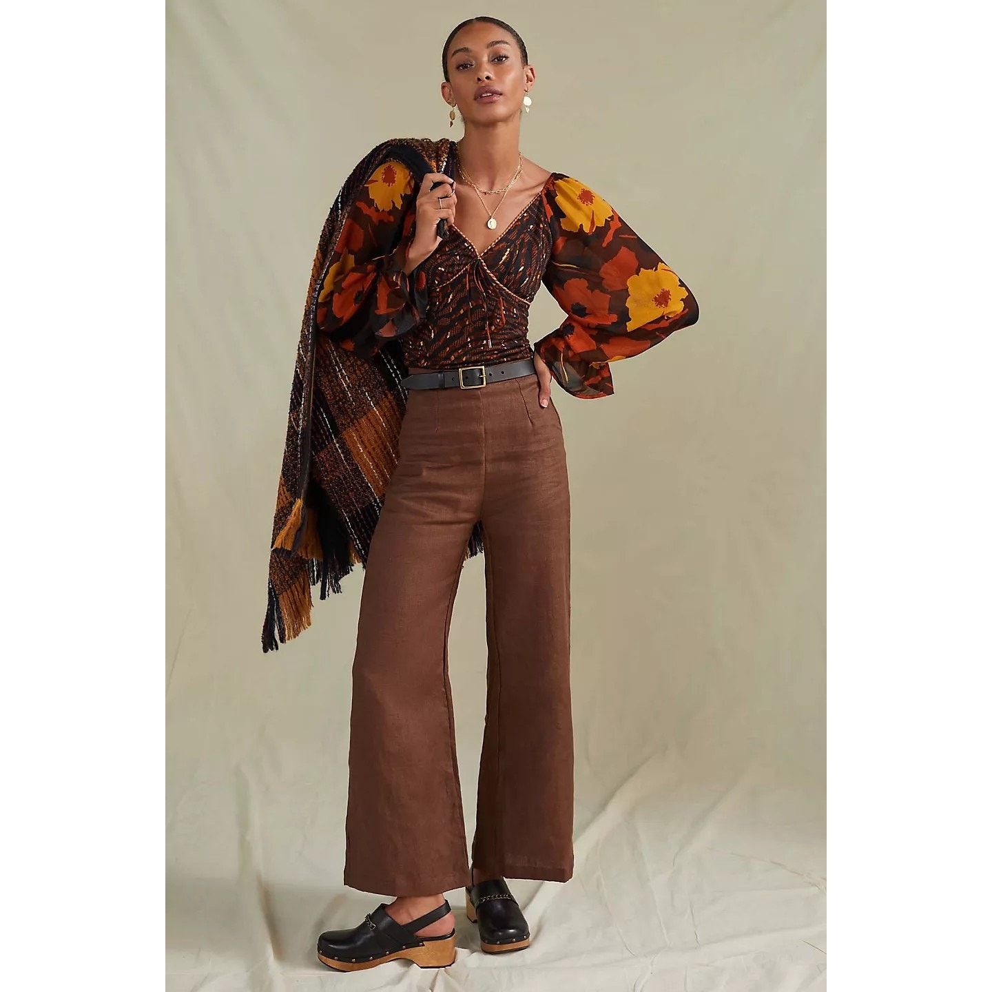 Anthropologie Anthropologie CONDITIONS APPLY Abstract Puff-Sleeved Blouse Size S / US 4 / IT 40 - 1 Thumbnail