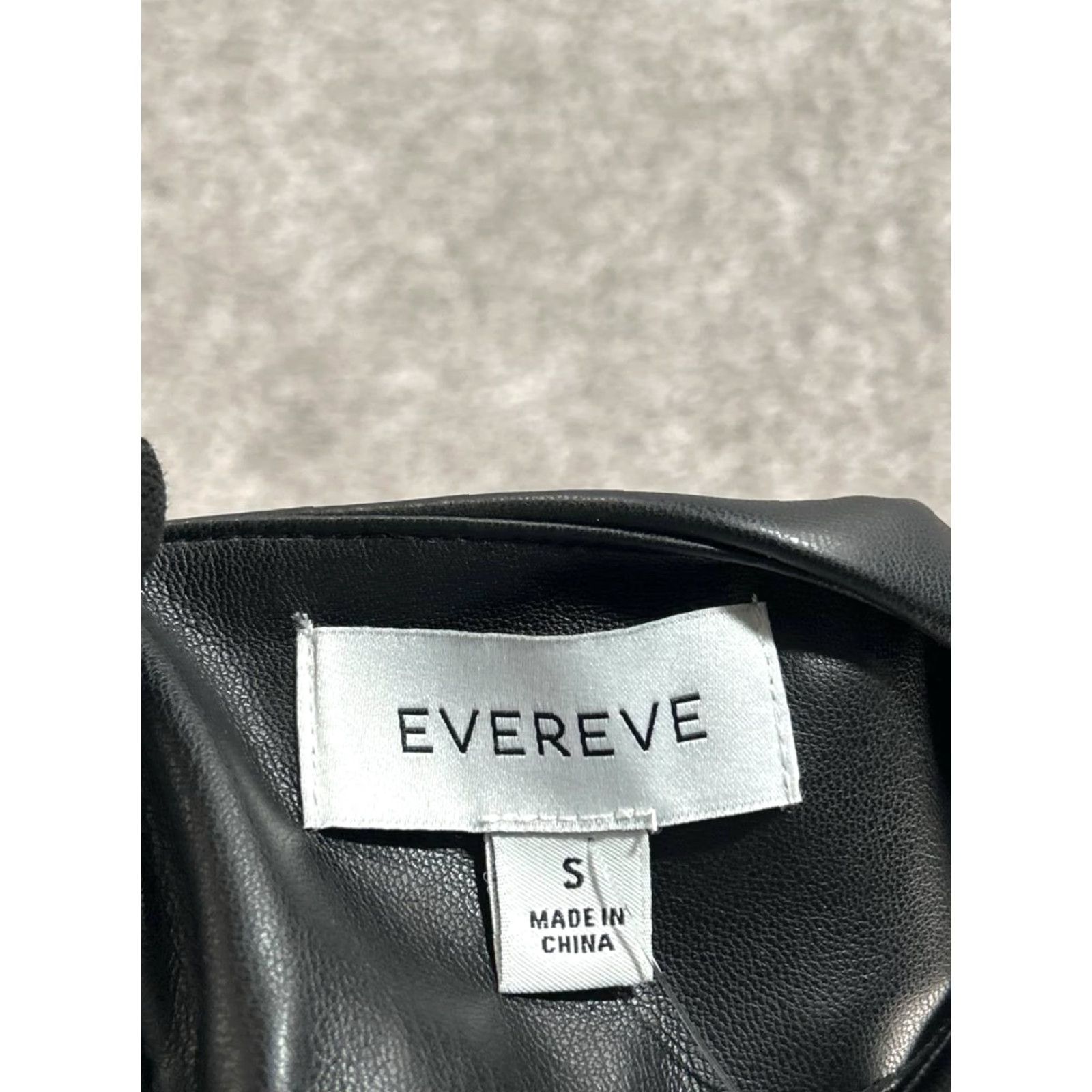 Vintage Evereve Shirt Womens Small Black Faux Leather Top New Size S / US 4 / IT 40 - 3 Thumbnail