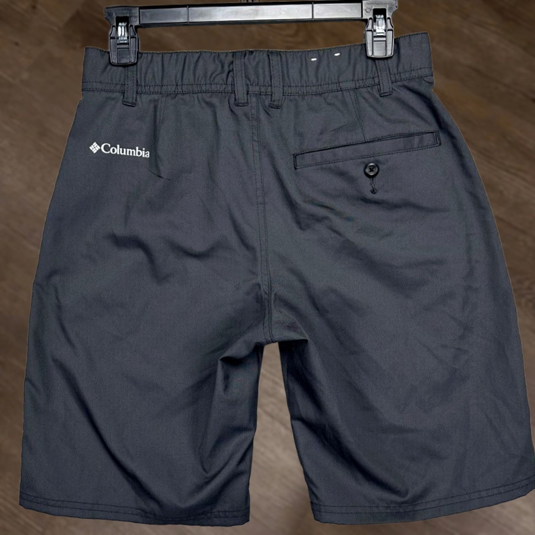 Vintage Columbia Shorts Mens 28 Black Chino Flat Front Pockets Outdoor Casual Athletic Regular Fit Size US 28 / EU 44 - 1 Thumbnail