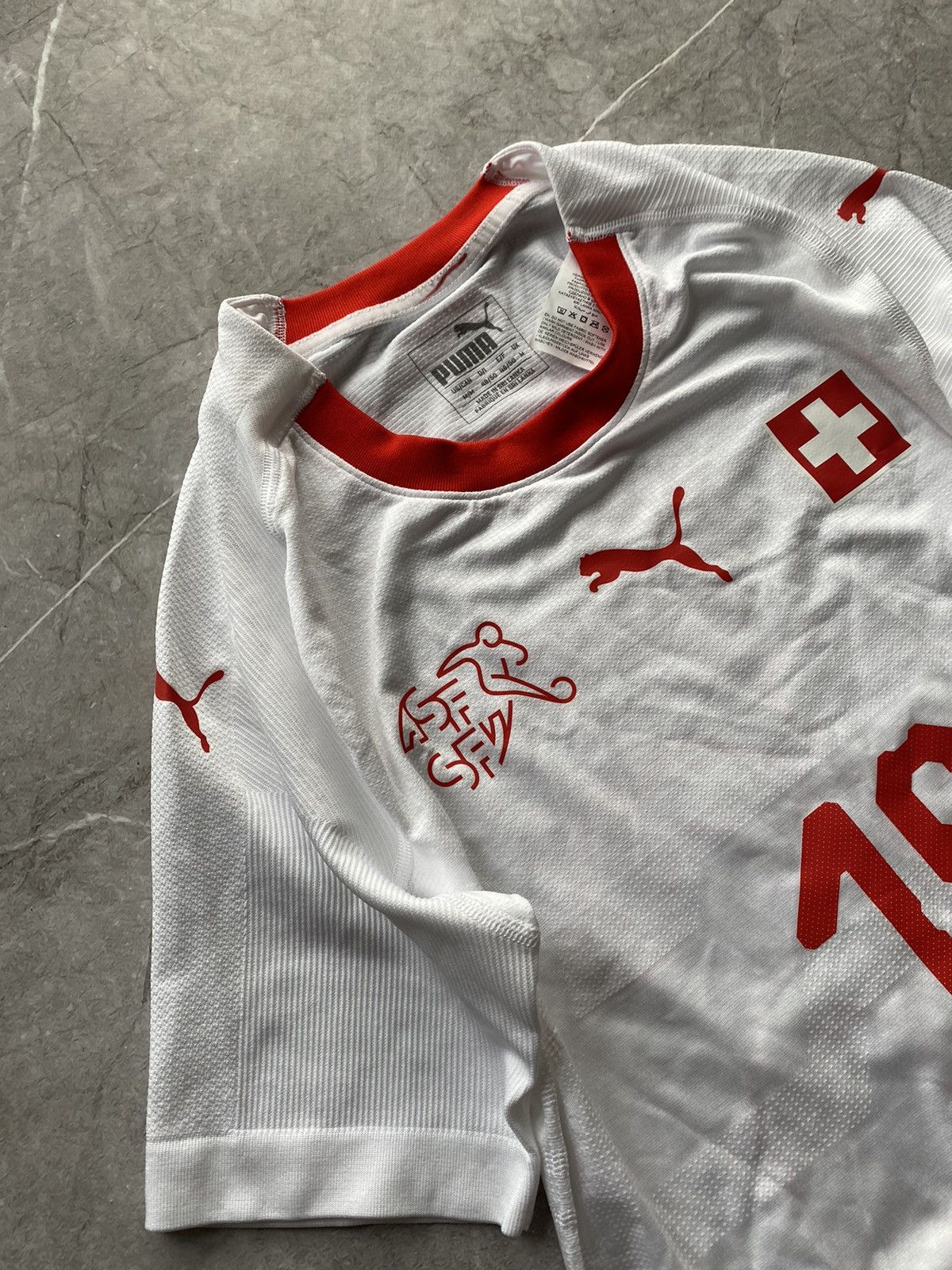 Puma Puma Switzerland Team 2018/19 #16 WUEST Away Soccer Jersey Size US M / EU 48-50 / 2 - 5 Thumbnail