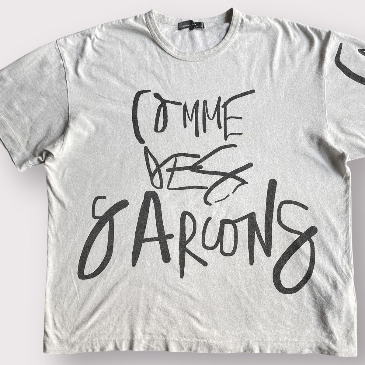 Comme des Garcons Logo Boxy Fit T Shirt By Lea Colombo Size US S / EU 44-46 / 1 - 2 Thumbnail