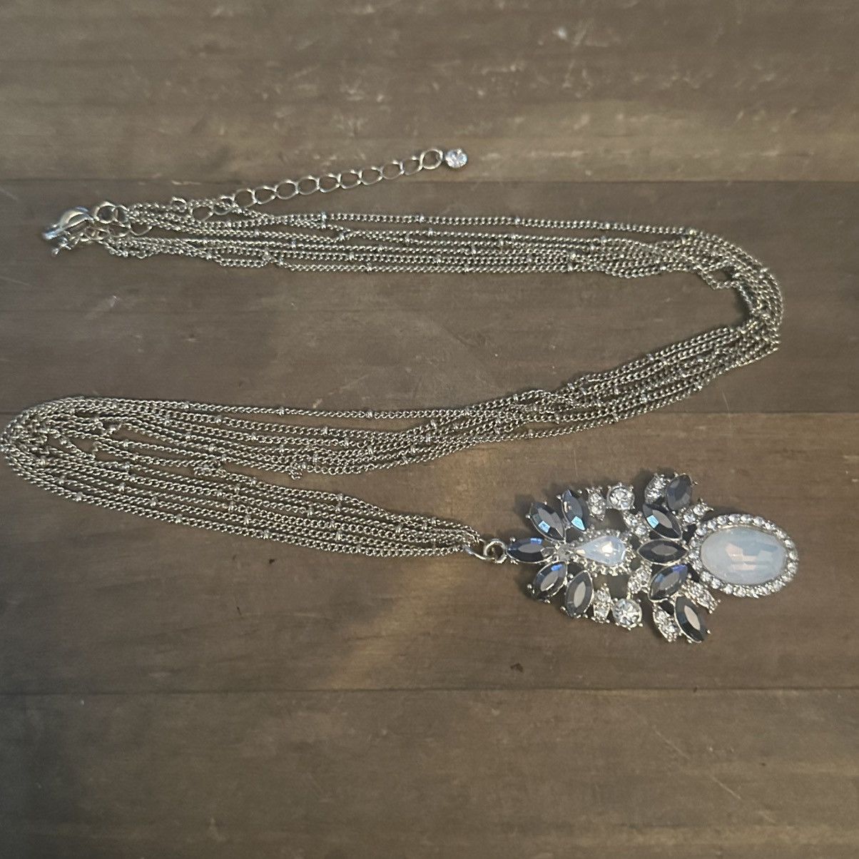 Other Multi strand gold tone rhinestone and pendant necklace Size ONE SIZE - 3 Thumbnail