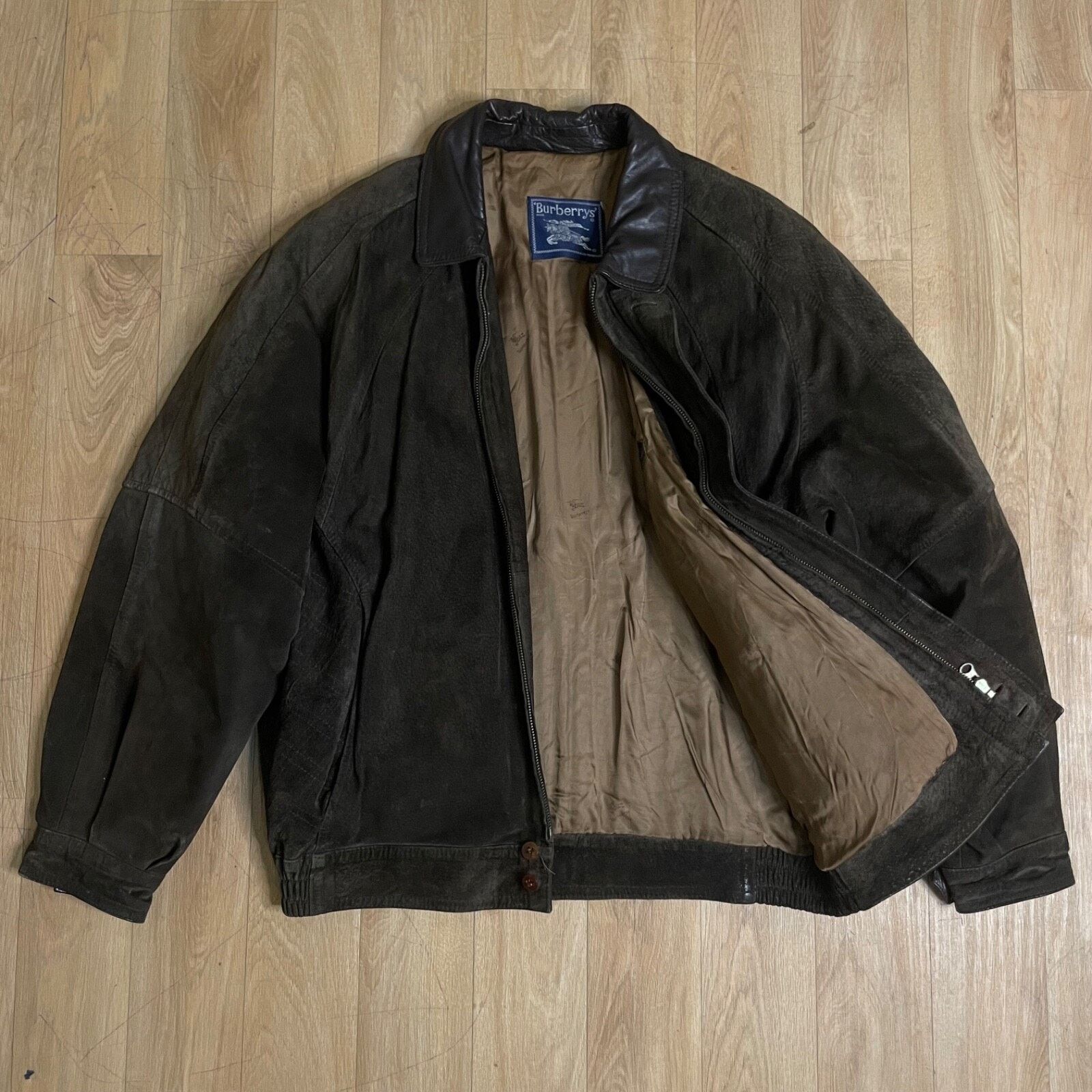 Burberry Vintage BURBERRY's Bomber Jacket SUEDE LEATHER green olive Size US L / EU 52-54 / 3 - 1 Thumbnail