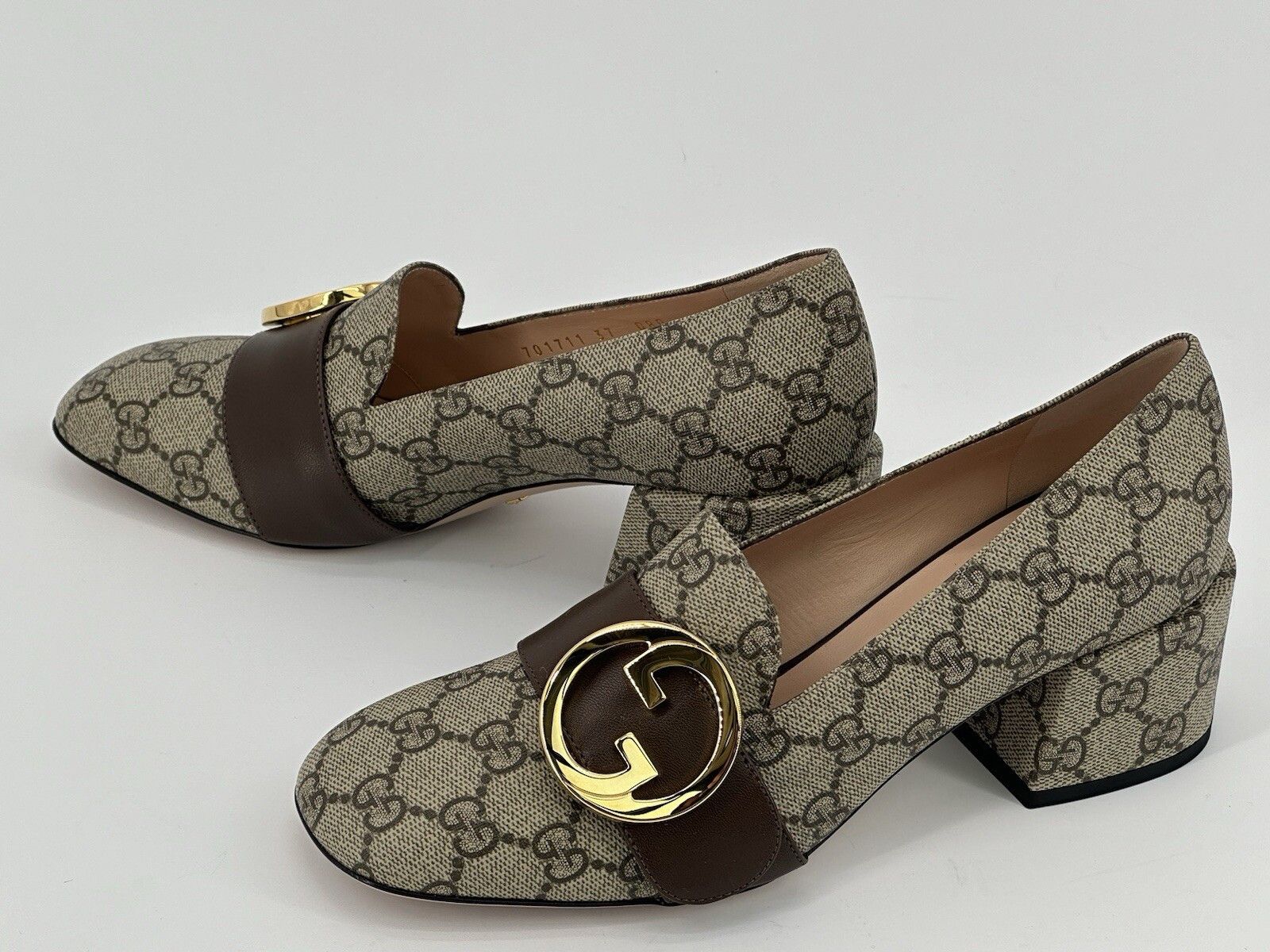 Gucci New Gucci Blonde Size-IT-41/US-11 Size US 11 / IT 41 - 4 Thumbnail