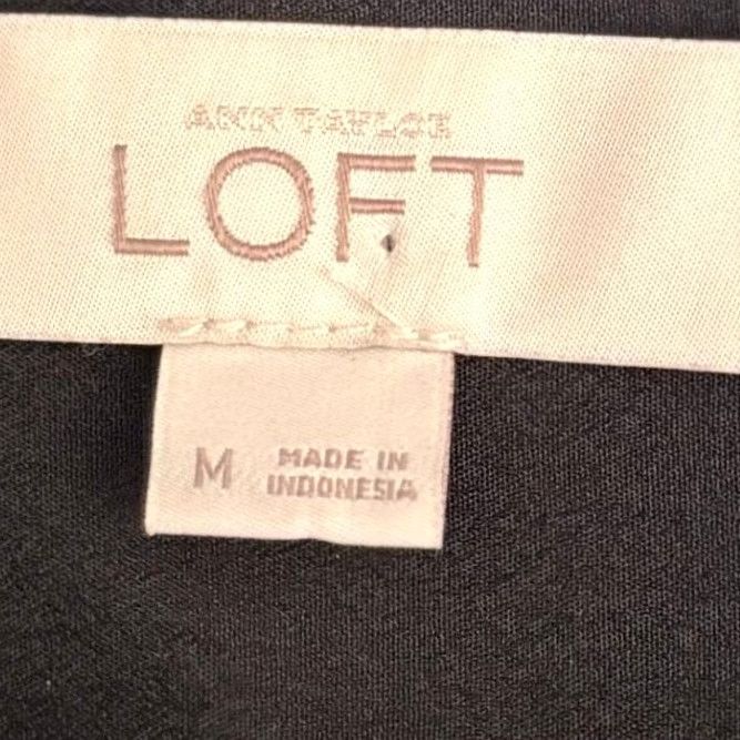 Ann Taylor VINTAGE? No. (Skip) Ann Taylor LOFT Blouse Womens M Black Sleeveless Ruffle Tie Neck Bubble Hem Shirt Size M / US 6-8 / IT 42-44 - 5 Thumbnail
