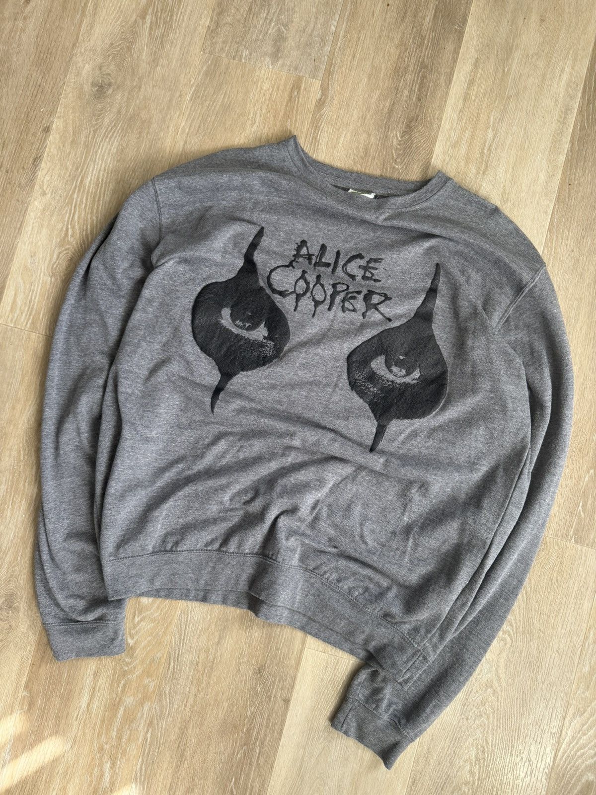 Band Tees × Vintage Vintage Alice Cooper Sweatshirt Size US XL / EU 56 / 4 - 2 Thumbnail