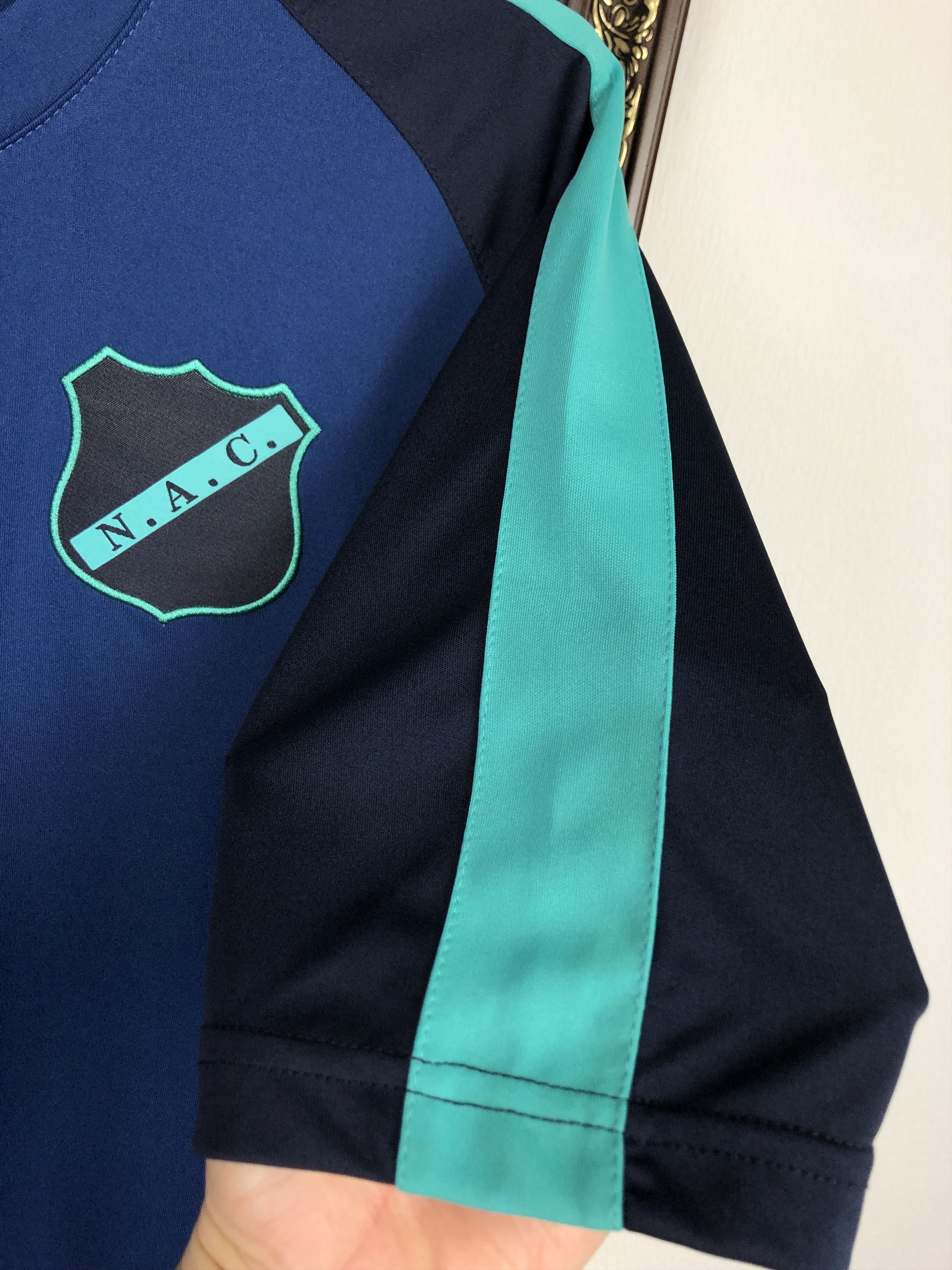 Vintage NAC Breda Football Shirt Soccer Train Jersey Trikot Tee Hype Size US L / EU 52-54 / 3 - 7 Thumbnail