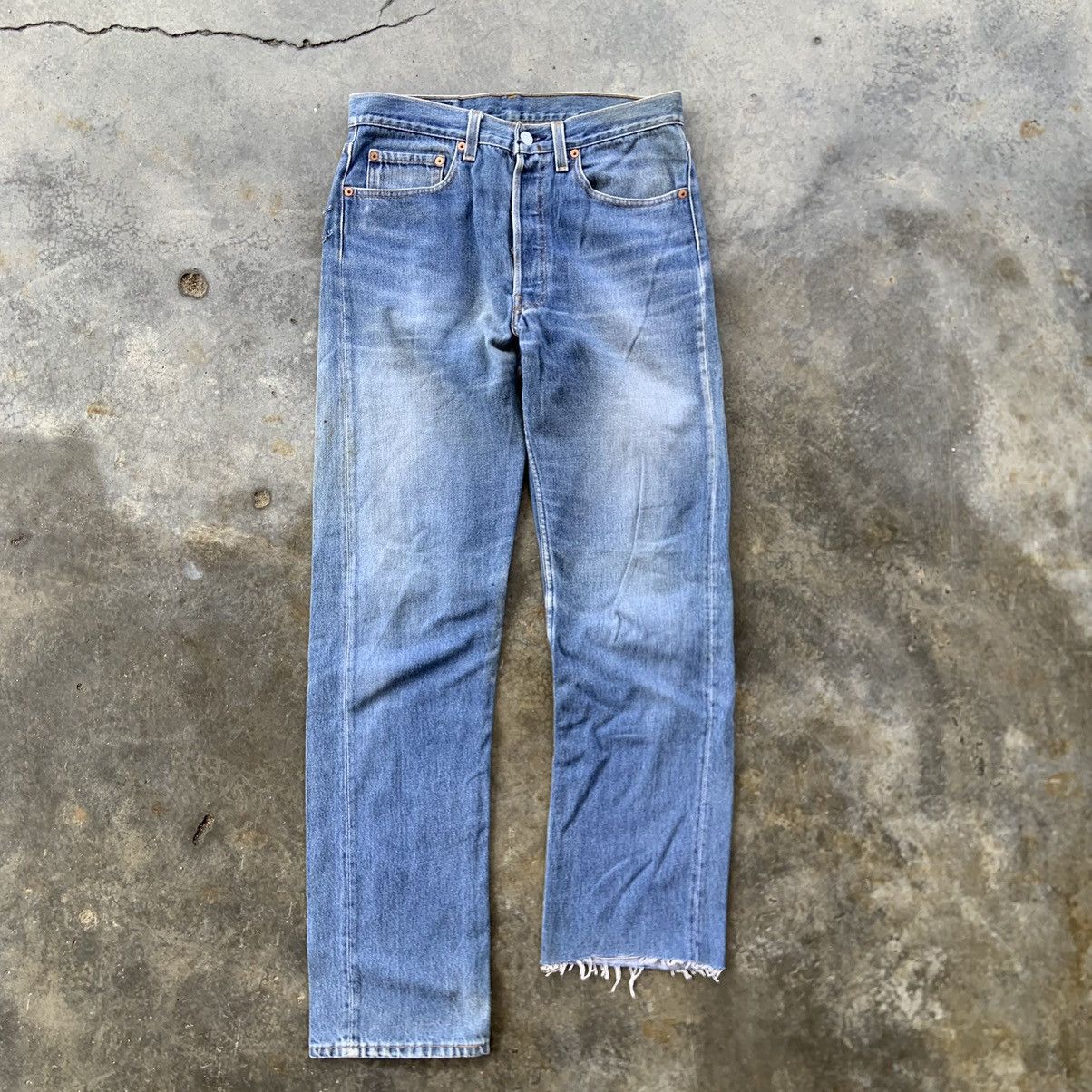 Levi's Vintage Clothing W30'' Vintage Levis 501xx Denim Blue Pants Distressed Size US 30 / EU 46 - 5 Thumbnail