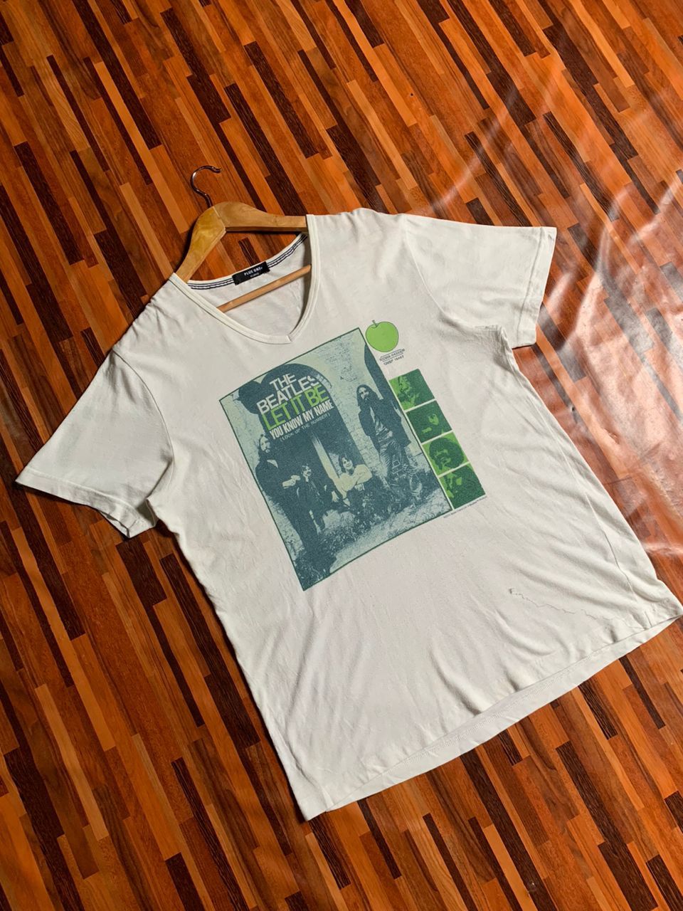 Band Tees The Beatles x plus one photo t shirt XL Size US XXL / EU 58 / 5 - 3 Thumbnail