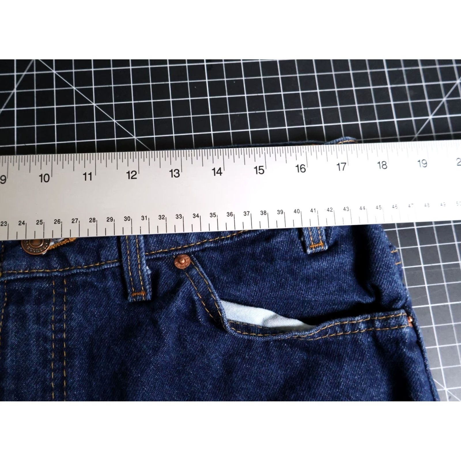 Levi's VINTAGE Levi's 517 Jeans Men's 34 x 30 Blue Denim Orange Tab 1996 VTG Slim Bootcut Regular 5-Pocket Mens Size US 34 / EU 50 - 5 Thumbnail