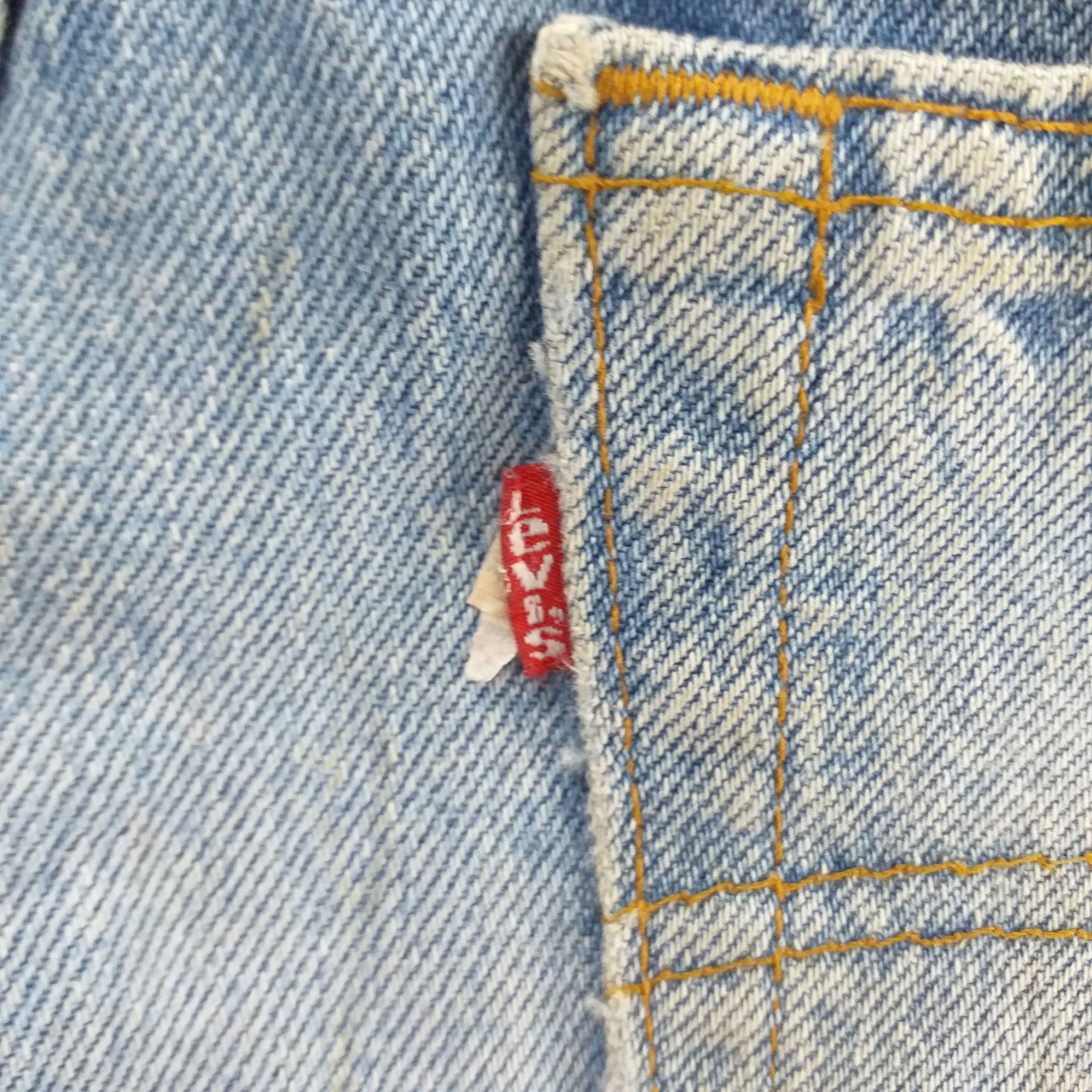 Levi's 90's Levi's 501 Vintage Clothing Distressed 31 x 29.5 -JN029 Size US 31 - 19 Thumbnail