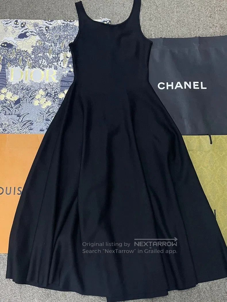 Dior Dior Black Embroidered Sleeveless Dress. Size US M / EU 48-50 / 2 - 3 Thumbnail