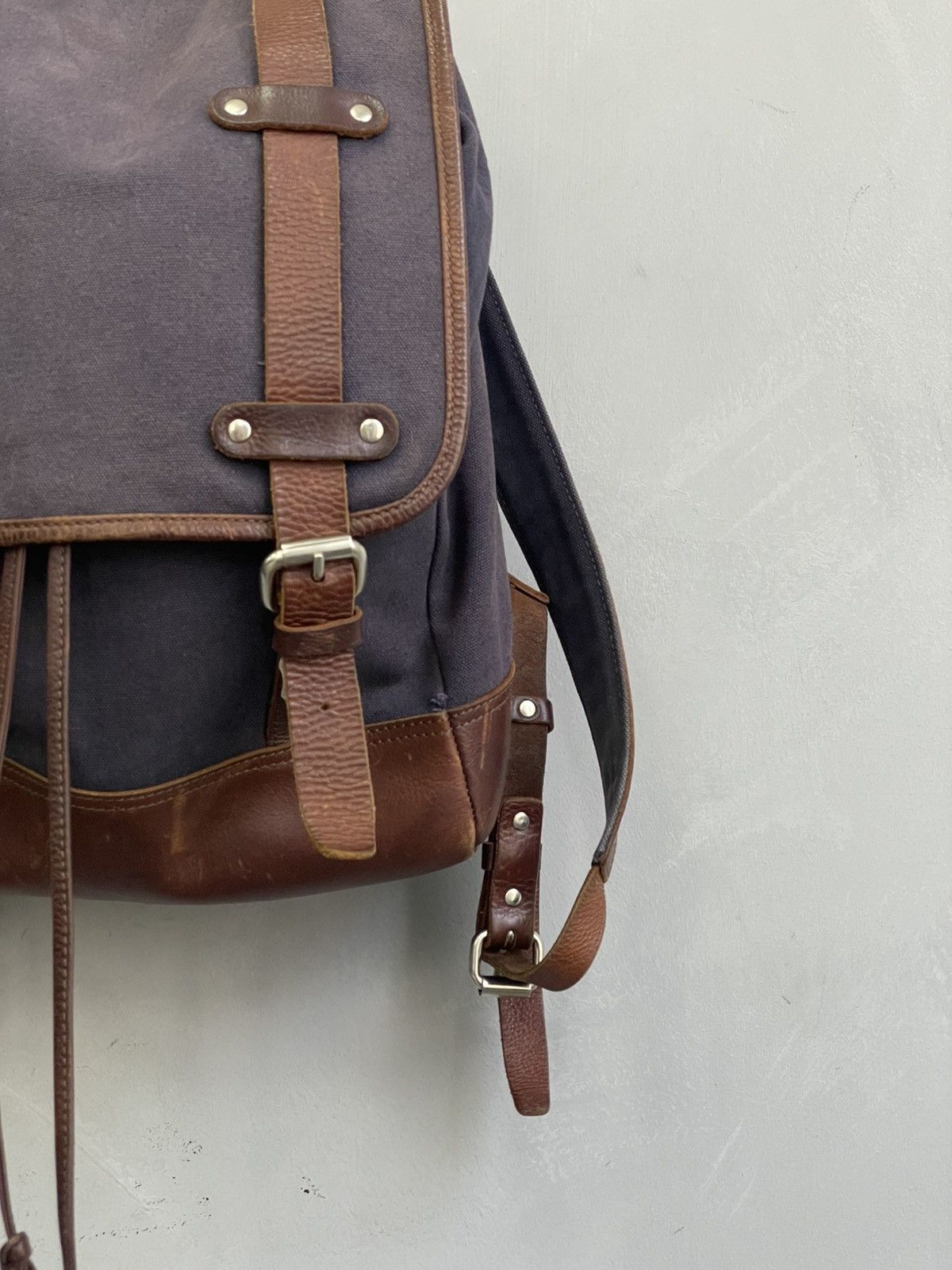 Japanese Brand Japanese Canvas military rare y2k diesel messenger bag pack Size ONE SIZE - 5 Thumbnail