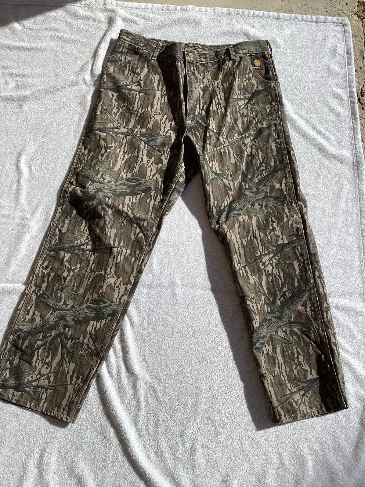 Carhartt Vintage 80s Carhartt Realtree camo 40 x 32 double knee pants Size US 40 / EU 56 - 2 Thumbnail