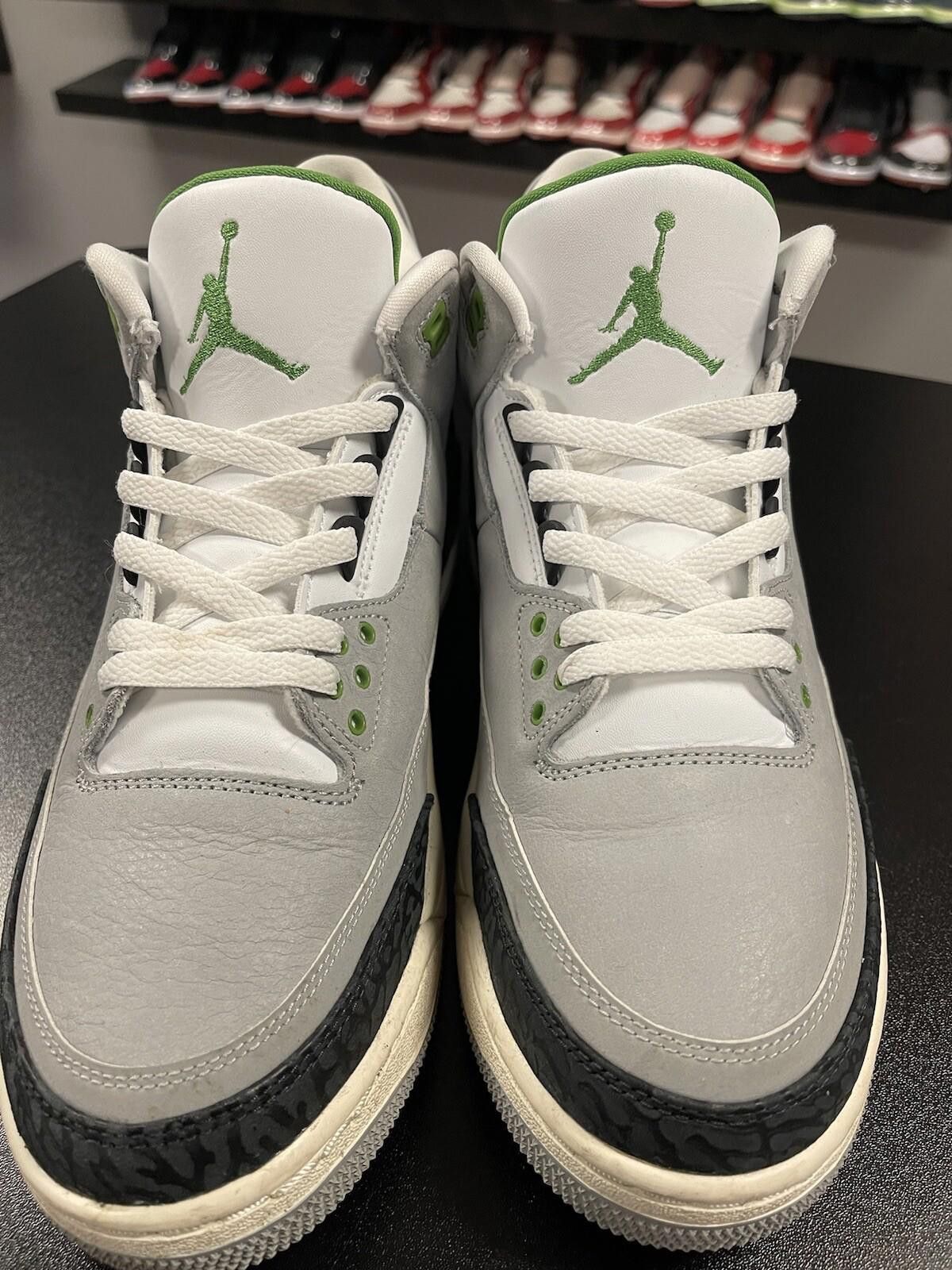Jordan Brand Size 10 - Nike Air Jordan 3 Retro Chlorophyll 136064-006 OG Size US 10 / EU 43 - 6 Thumbnail
