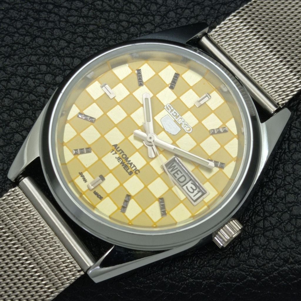 Seiko REFURBISHED VINTAGE SEIKO 5 AUTO JAPAN MENS WATCH a440234 Size 38 - 5 Thumbnail
